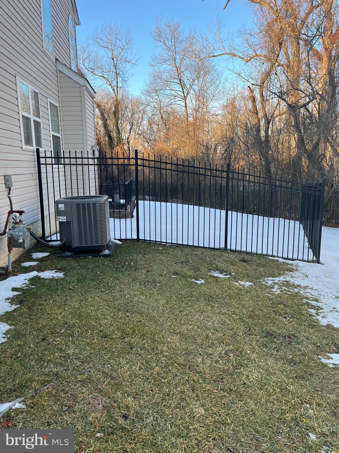 13506 PERRYWOOD COURT