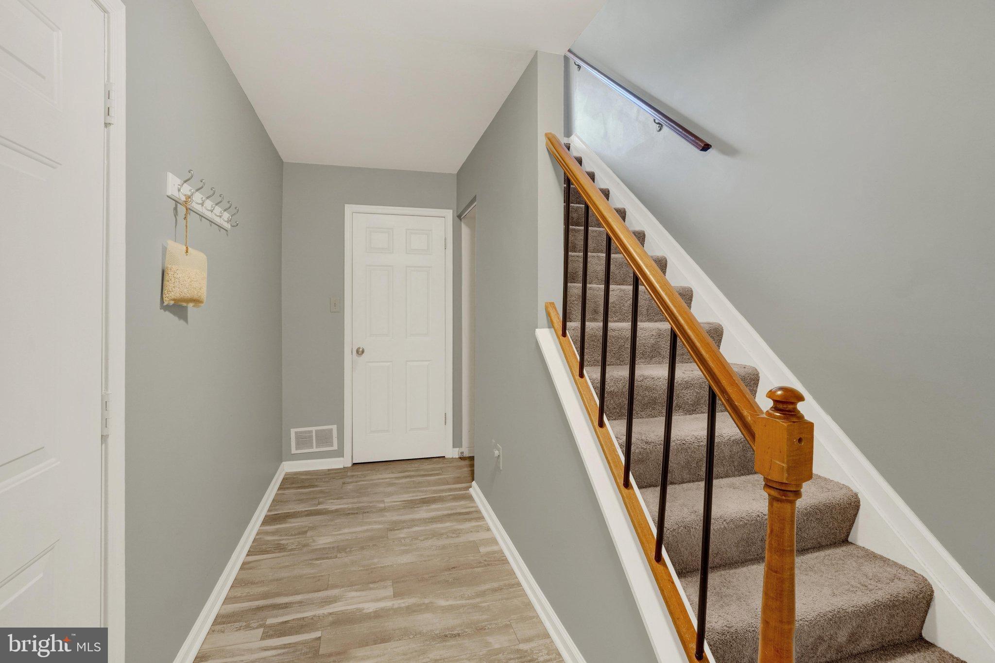 912 SKYVIEW DRIVE 912