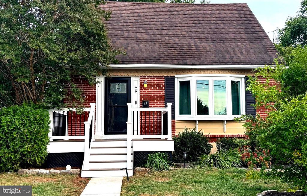 Photo of 68 Jefferson Ave, EAGLEVILLE, PA 19403 (MLS # PAMC2157488)