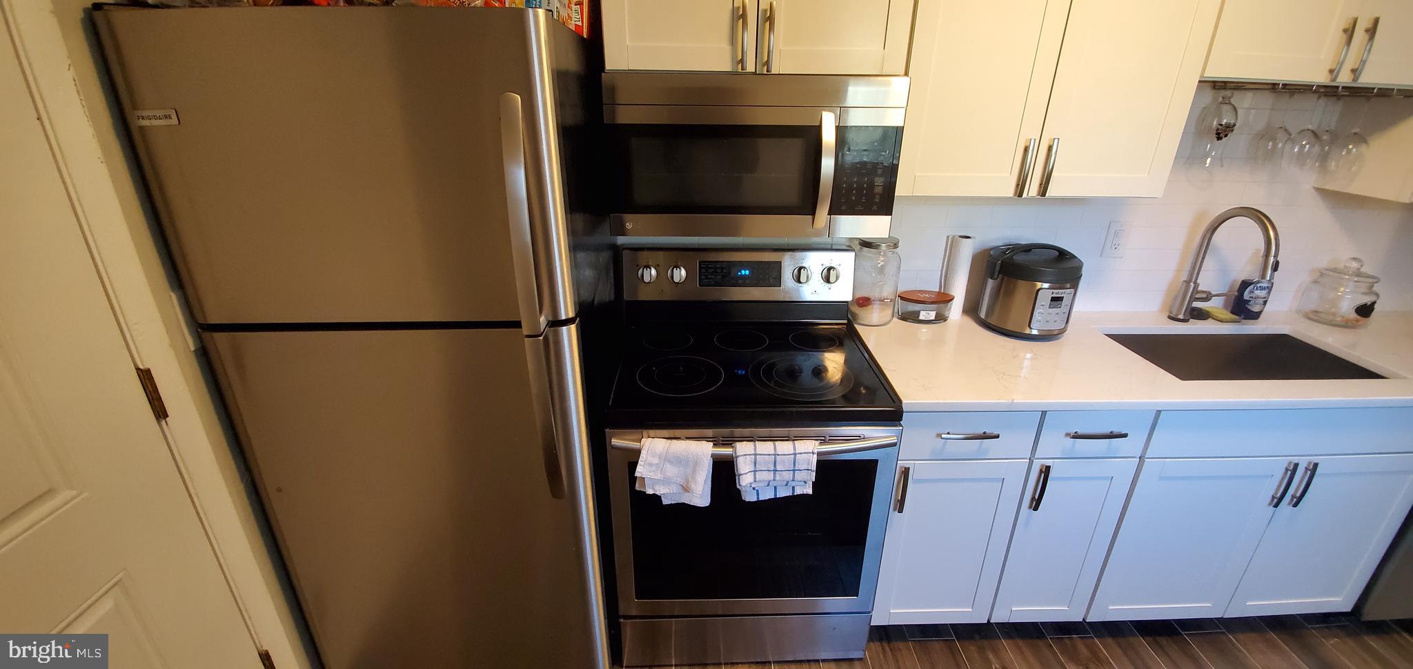 CARMODY HILLS - Residential