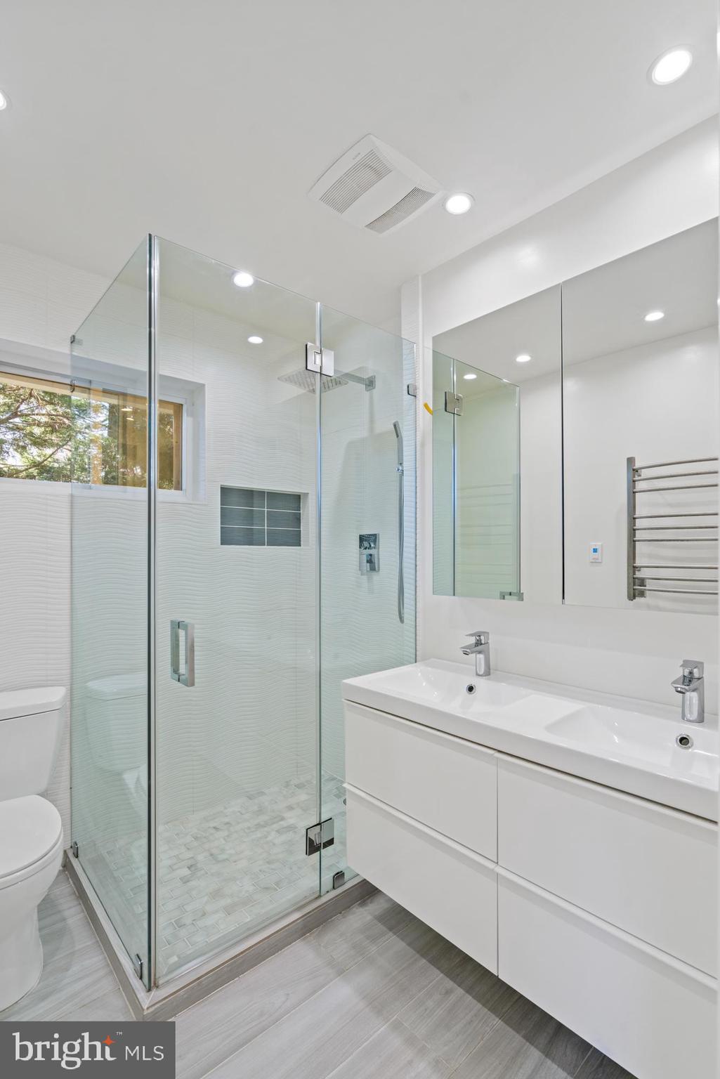 WOODHAVEN - Residential