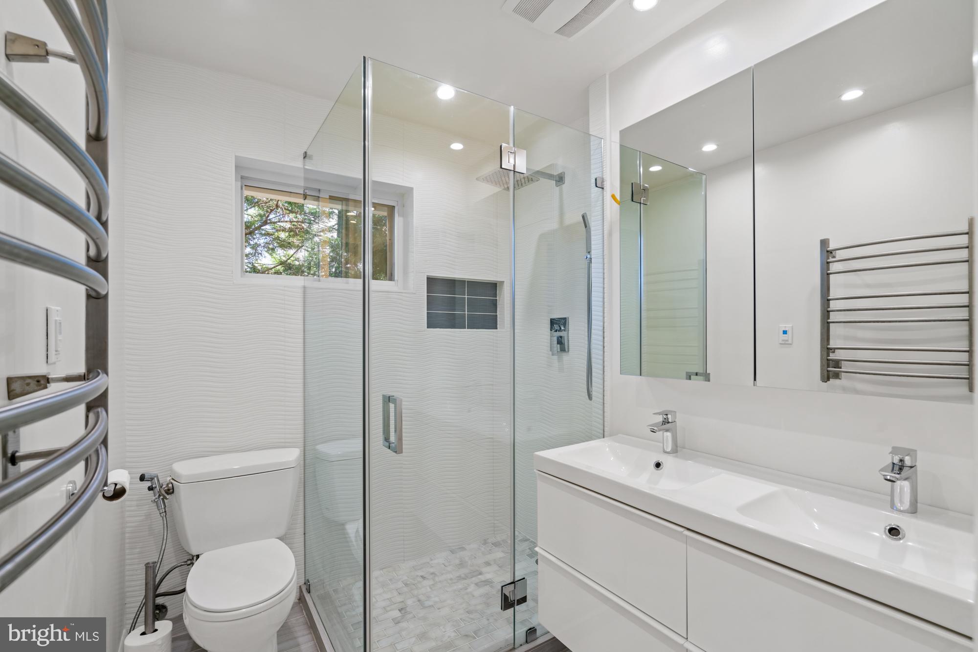 WOODHAVEN - Residential