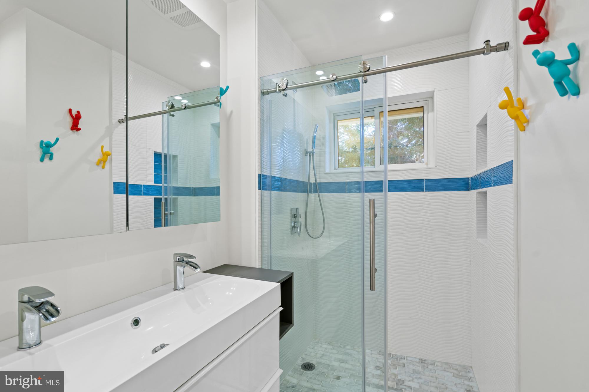 WOODHAVEN - Residential