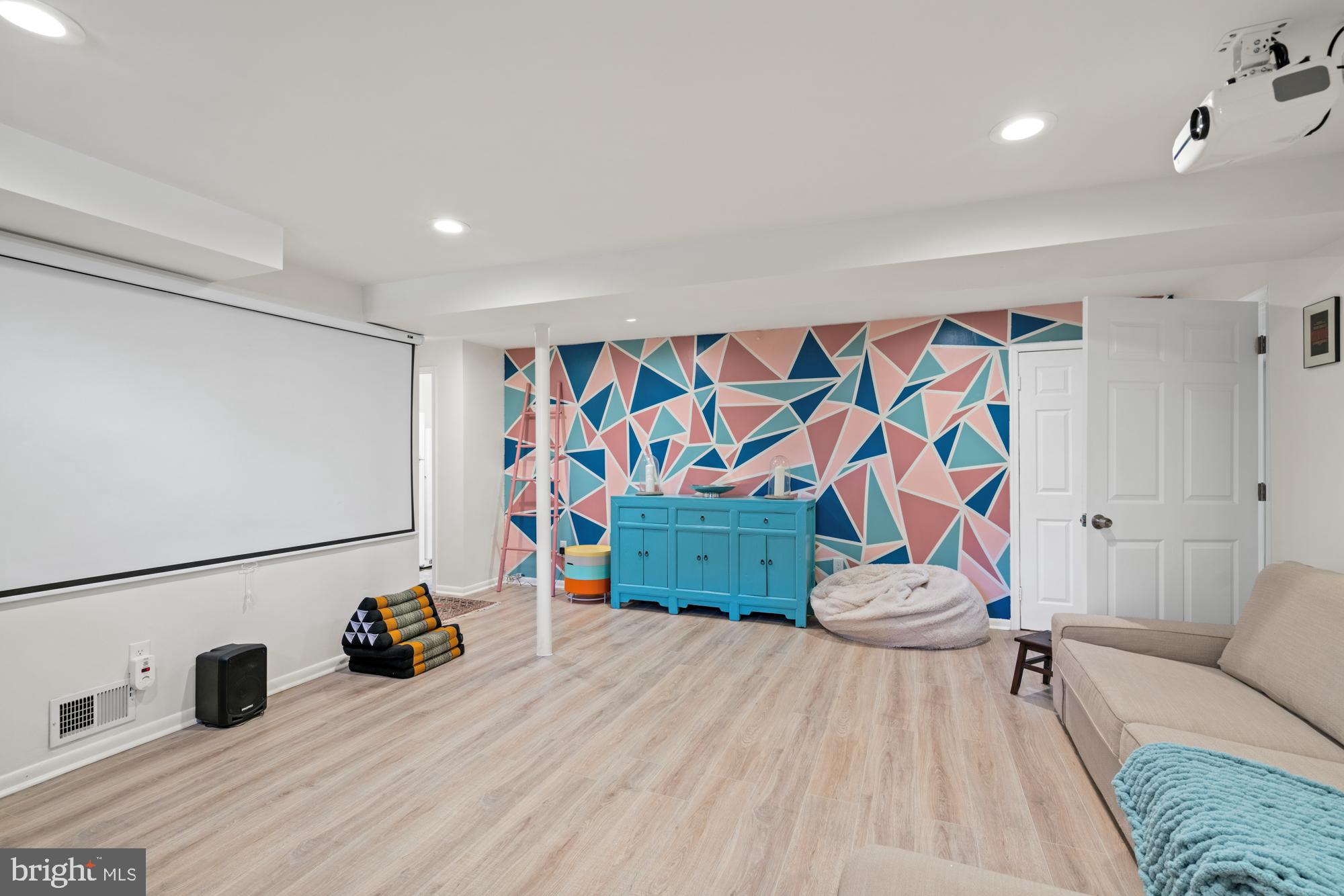 WOODHAVEN - Residential