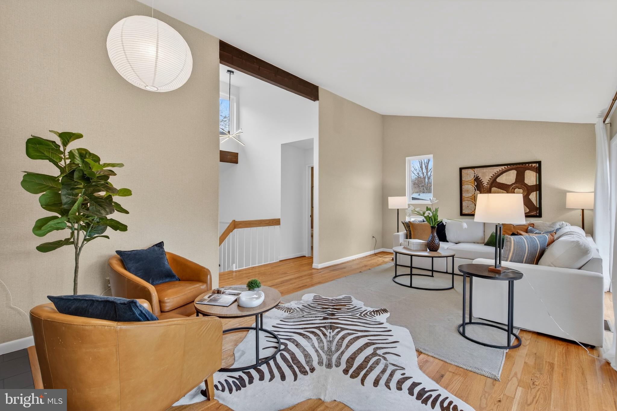 RESTON - Residential