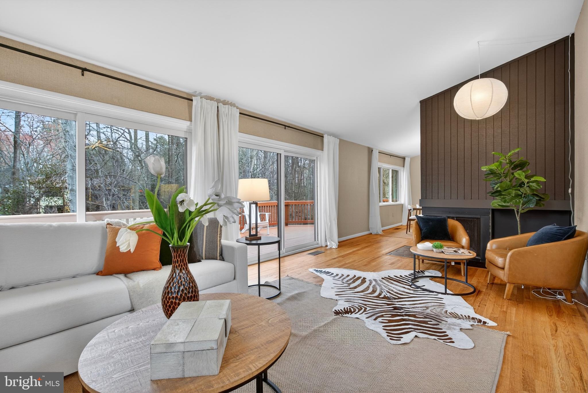 RESTON - Residential