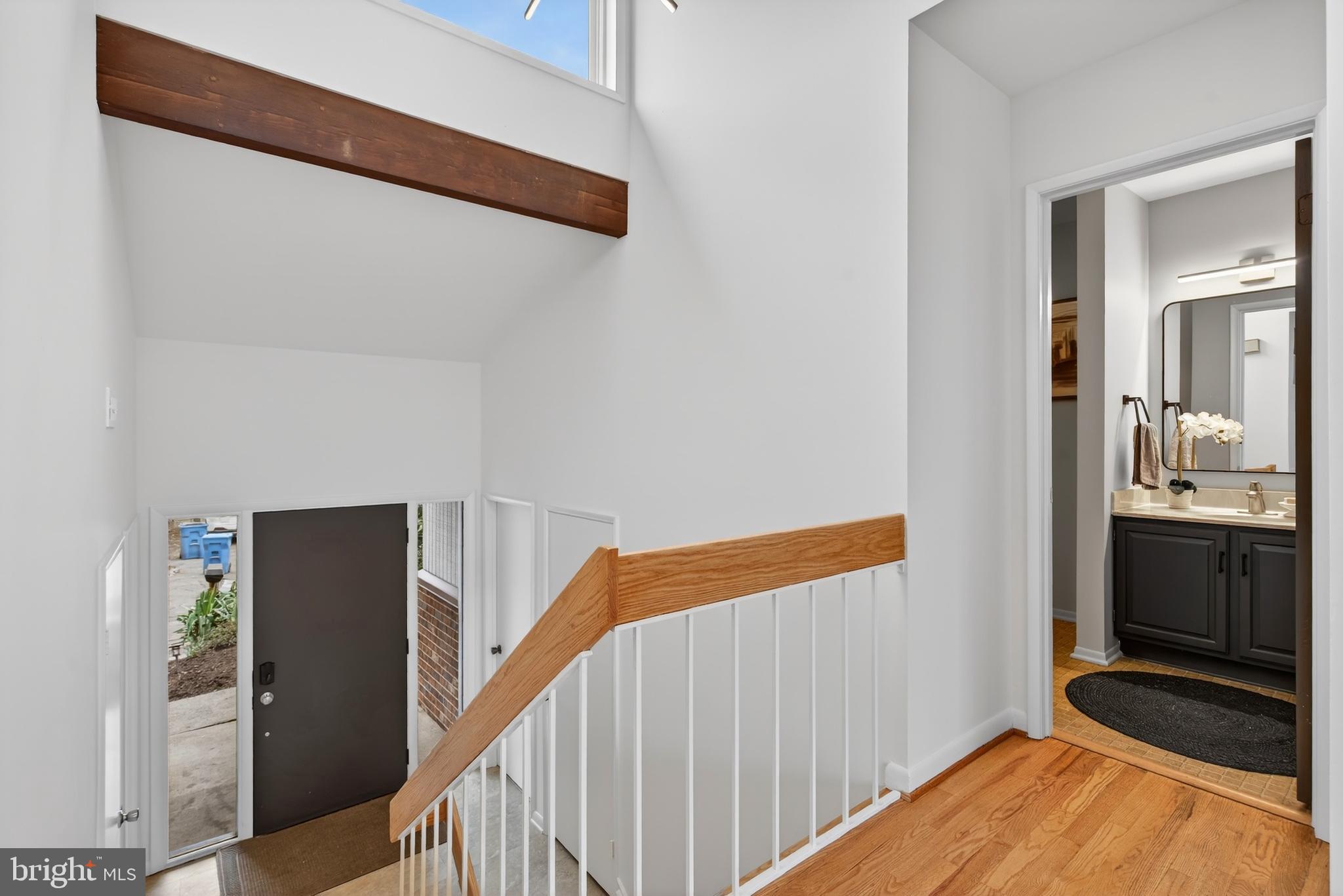 RESTON - Residential