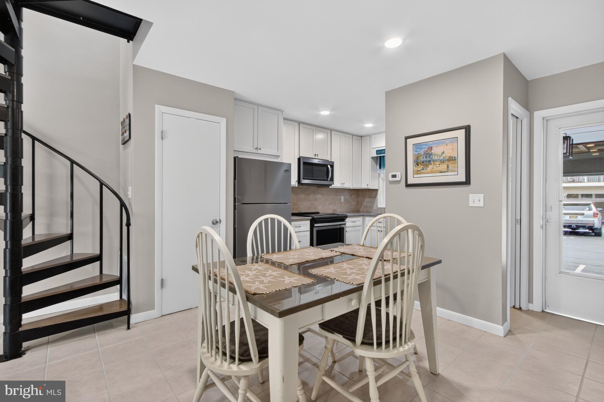 223 COUNTRY CLUB DRIVE 205