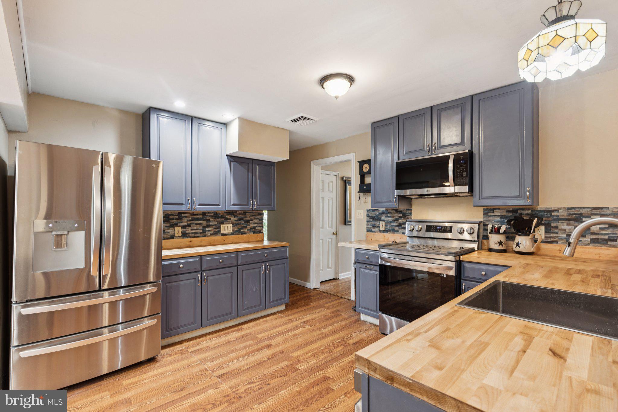 APPLE VALLEY - Residential