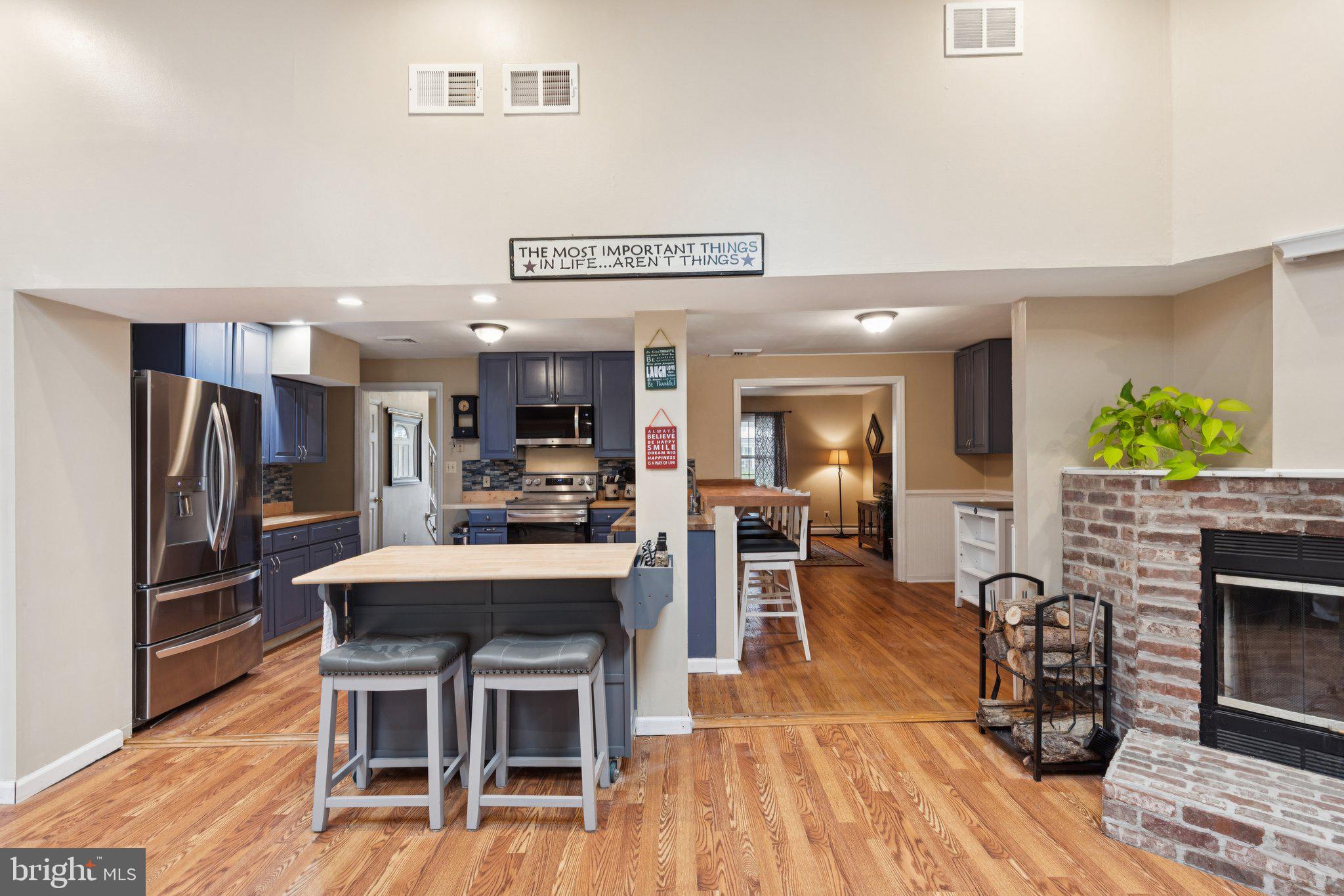 APPLE VALLEY - Residential