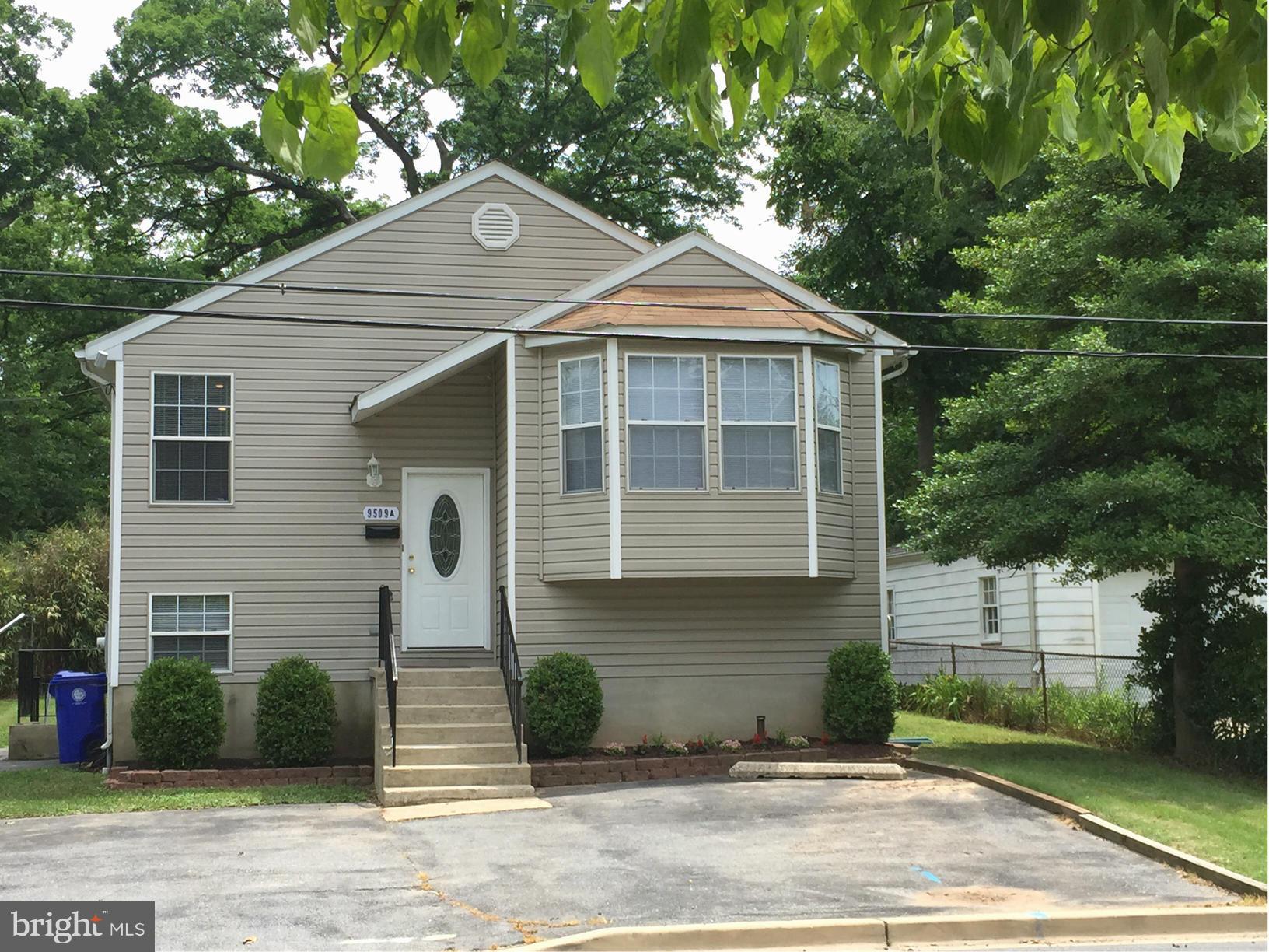 HOLLYWOOD ON THE HILL - Residential