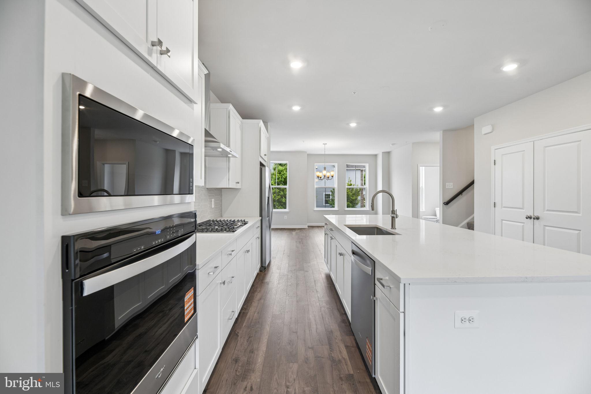 9751 GAELIC PLACE