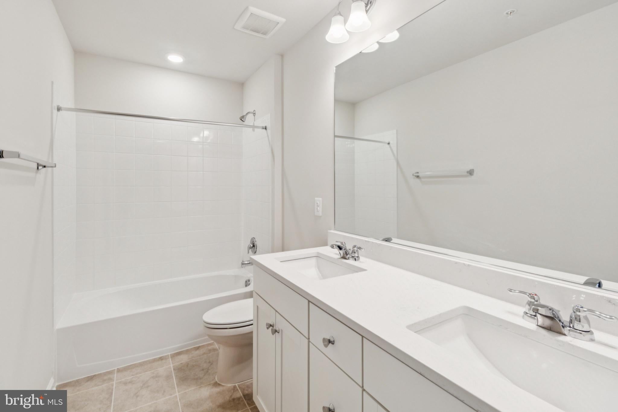 9751 GAELIC PLACE
