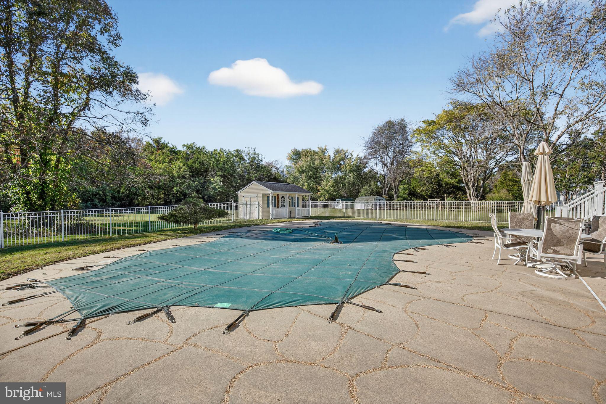 38862 HIDDEN POND COURT