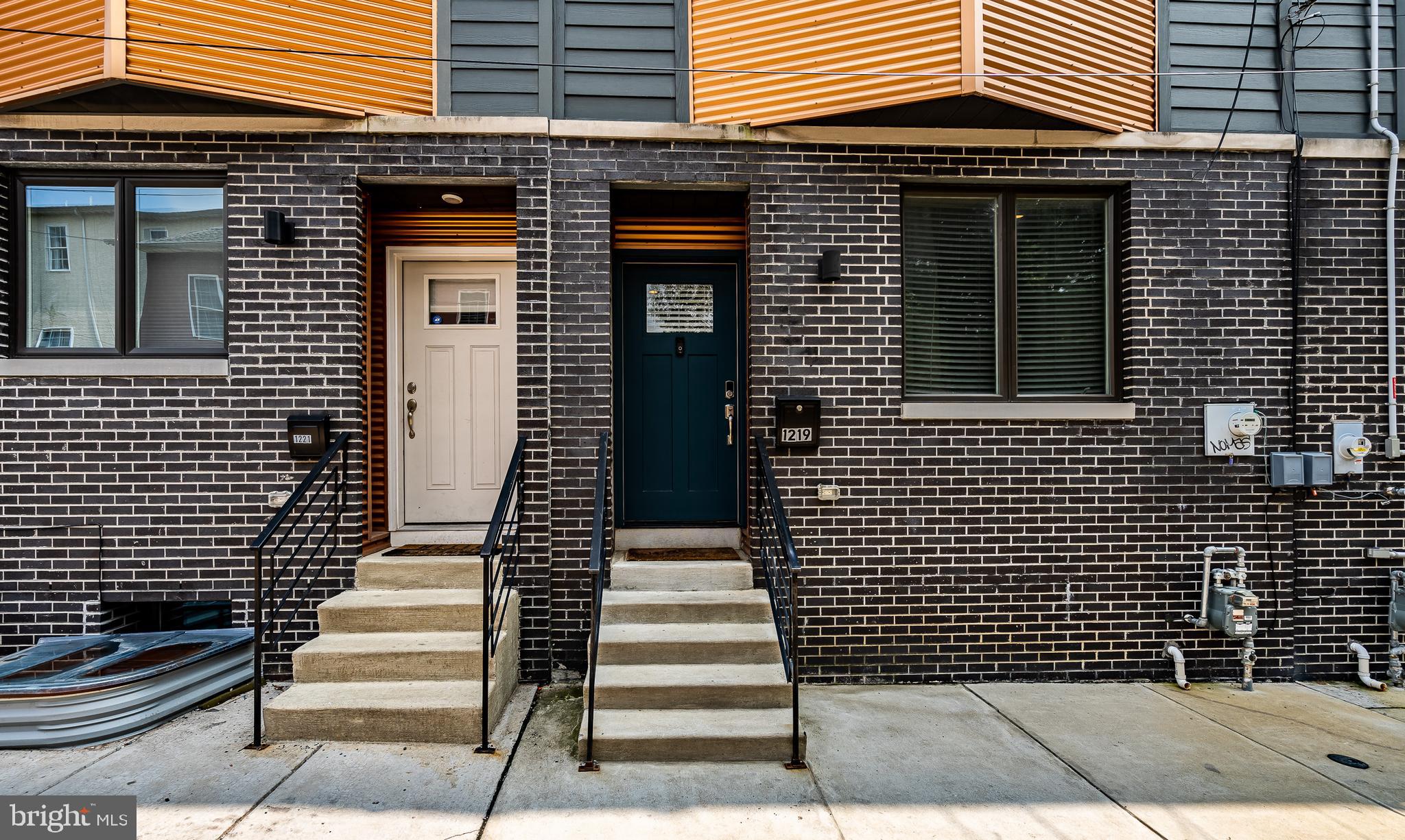OLDE KENSINGTON - Residential