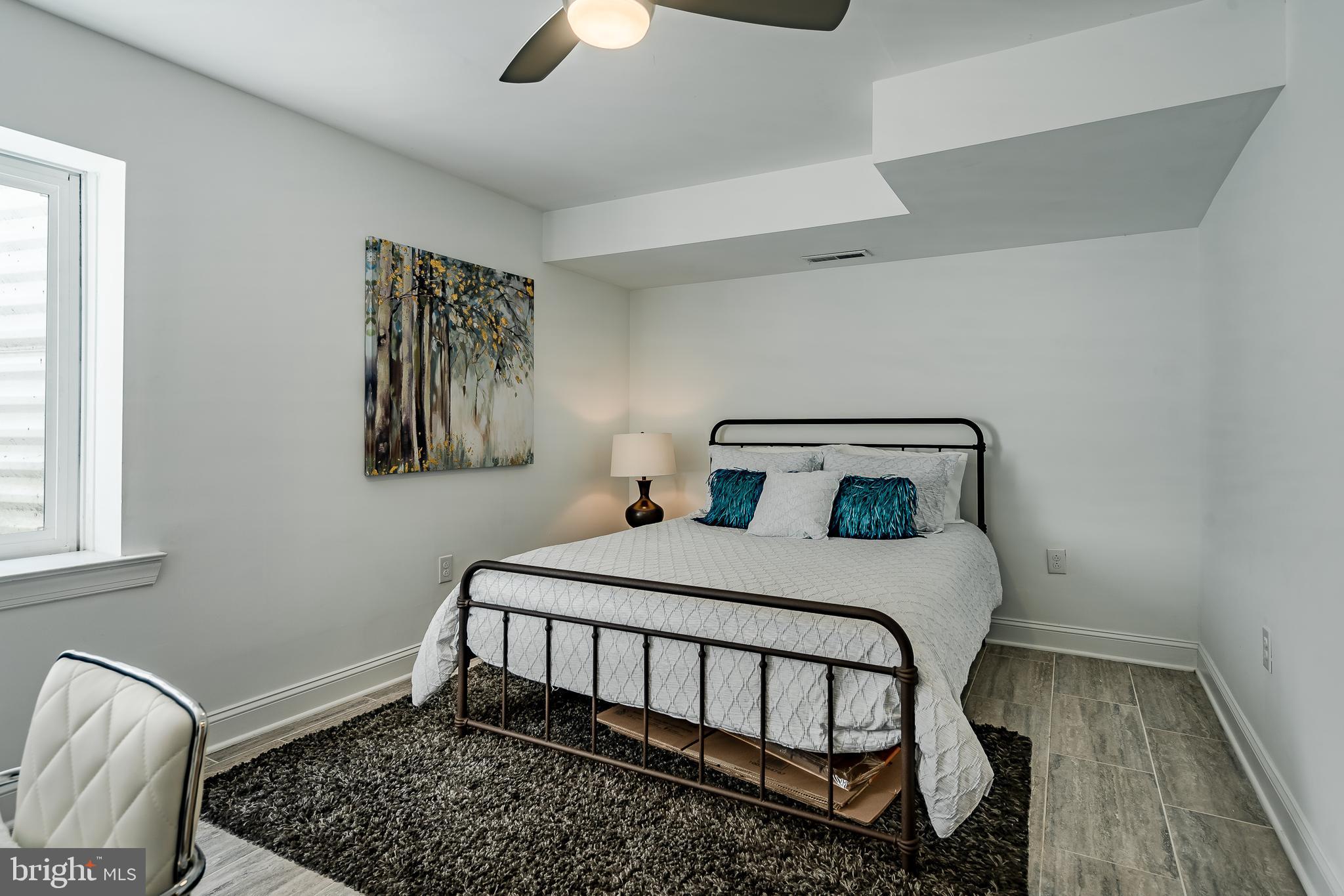 OLDE KENSINGTON - Residential
