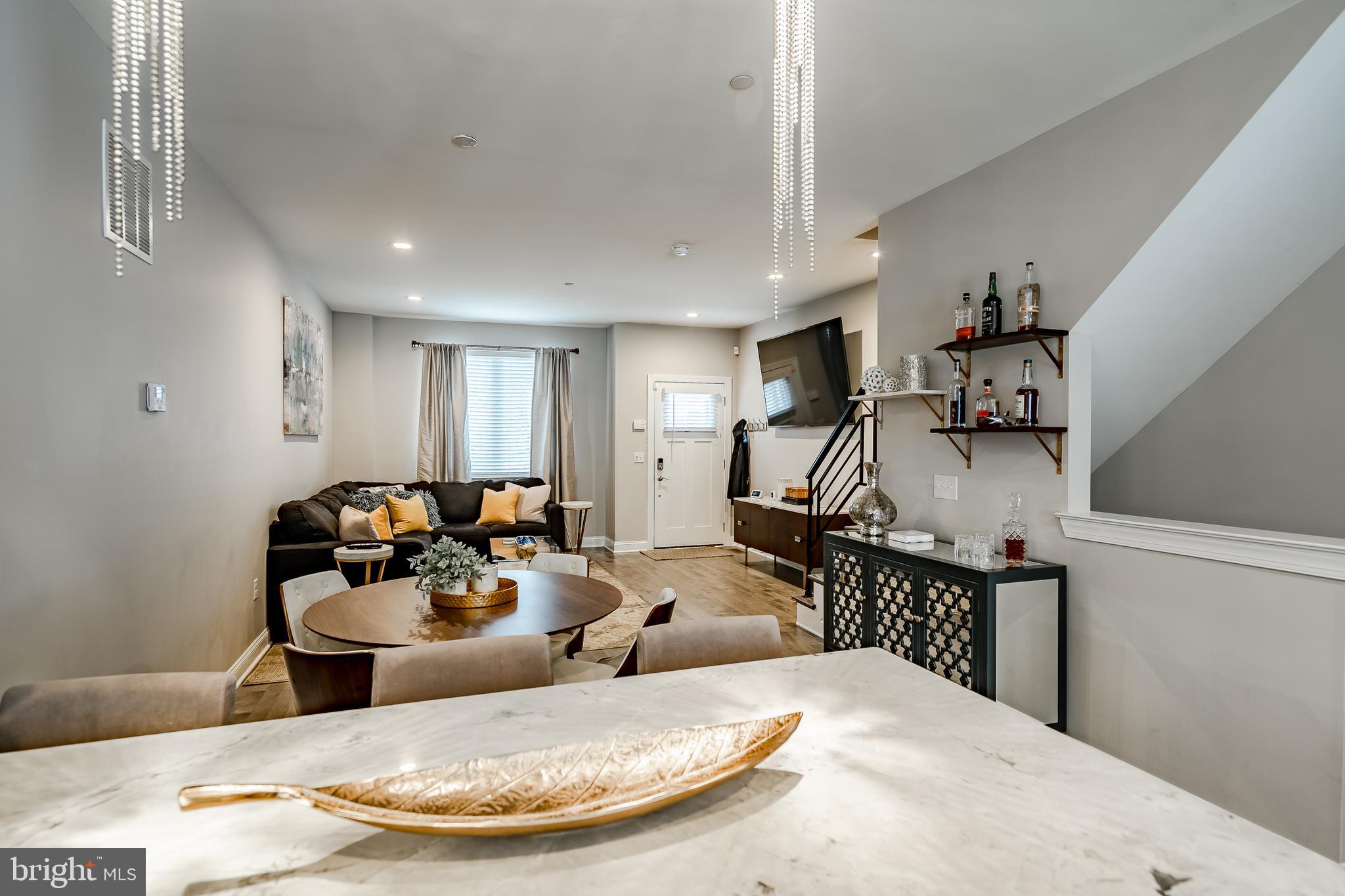 OLDE KENSINGTON - Residential