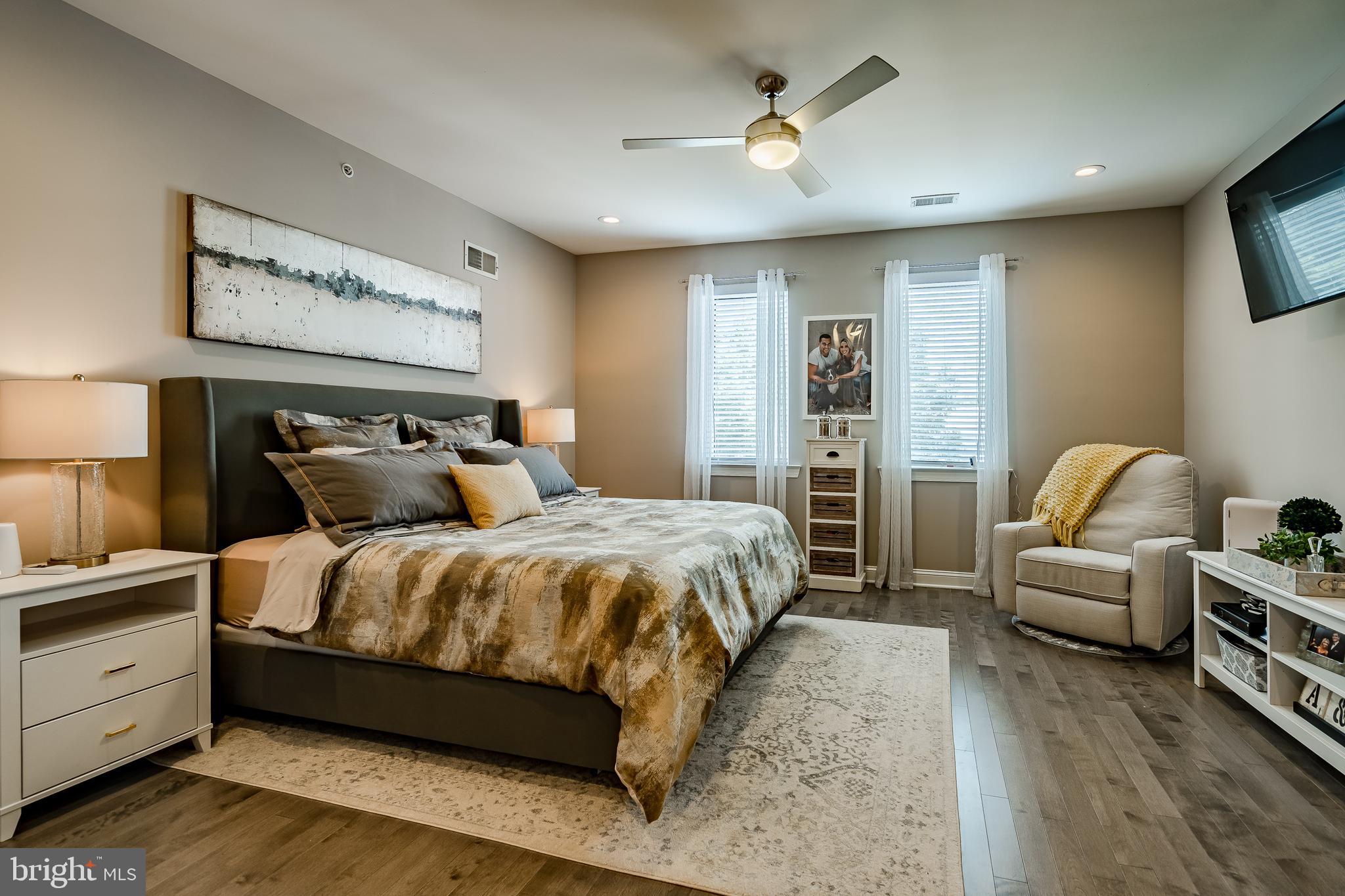 OLDE KENSINGTON - Residential