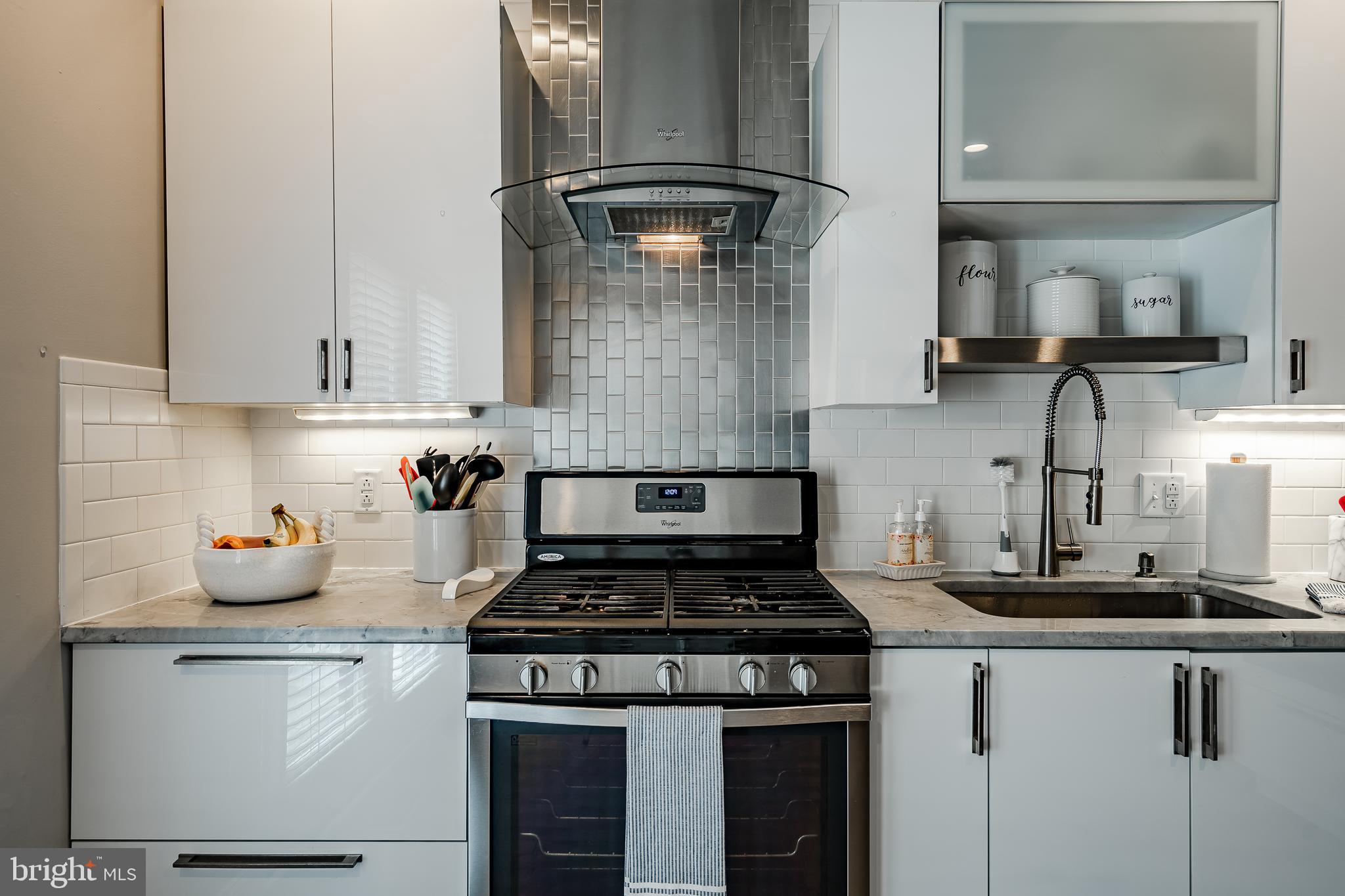 OLDE KENSINGTON - Residential