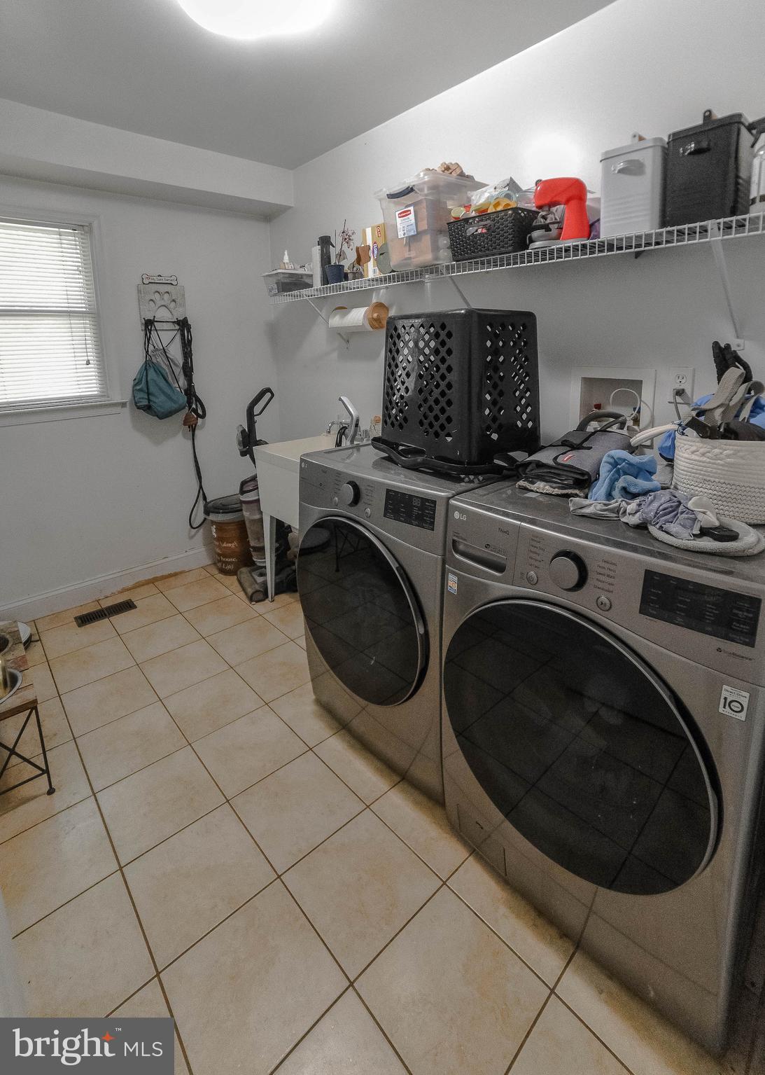 DRUM POINT - Residential