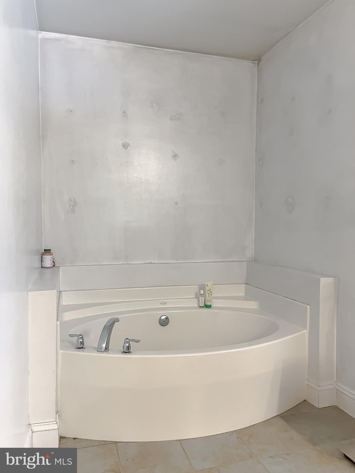 DRUM POINT - Residential