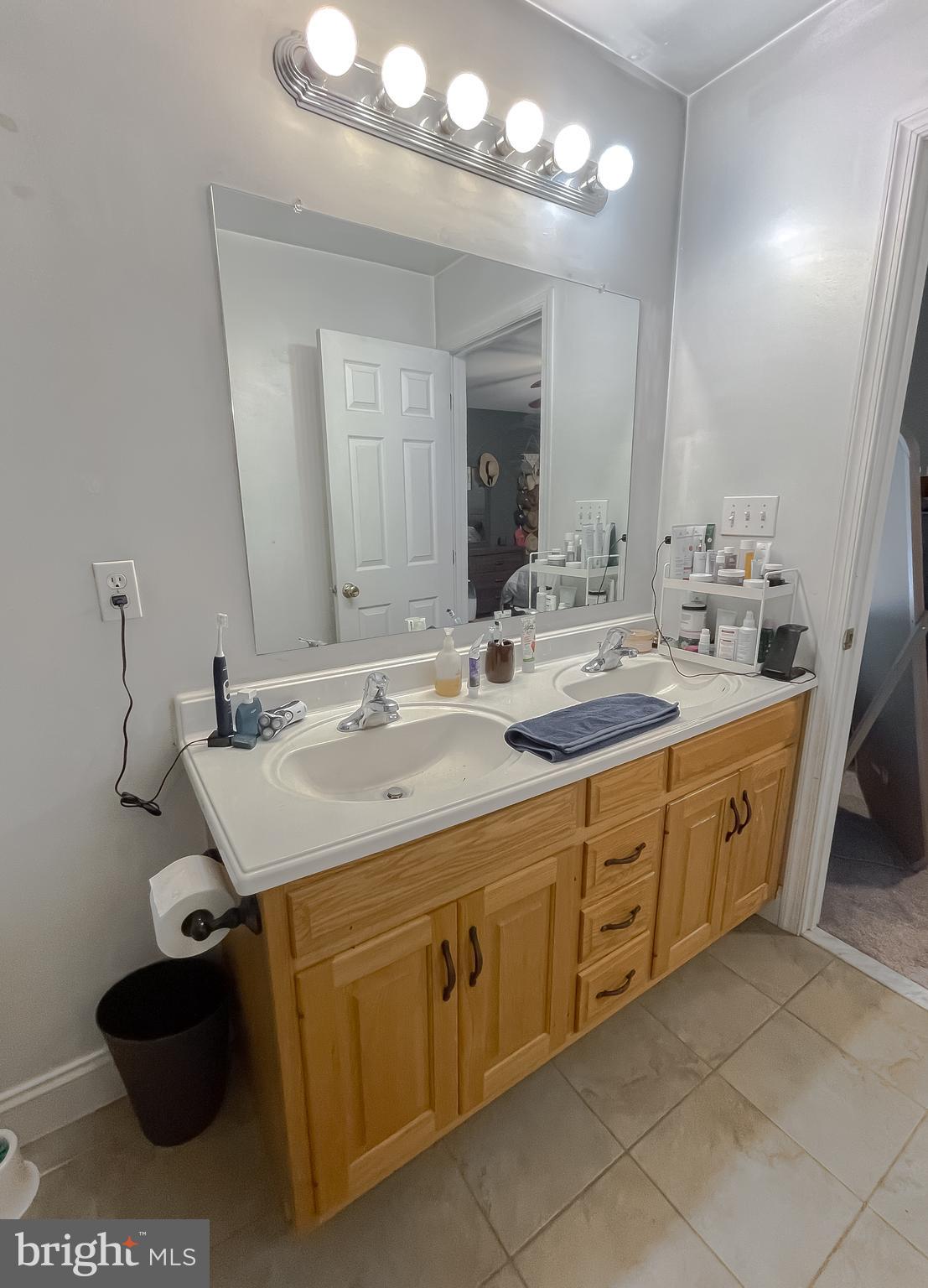 DRUM POINT - Residential