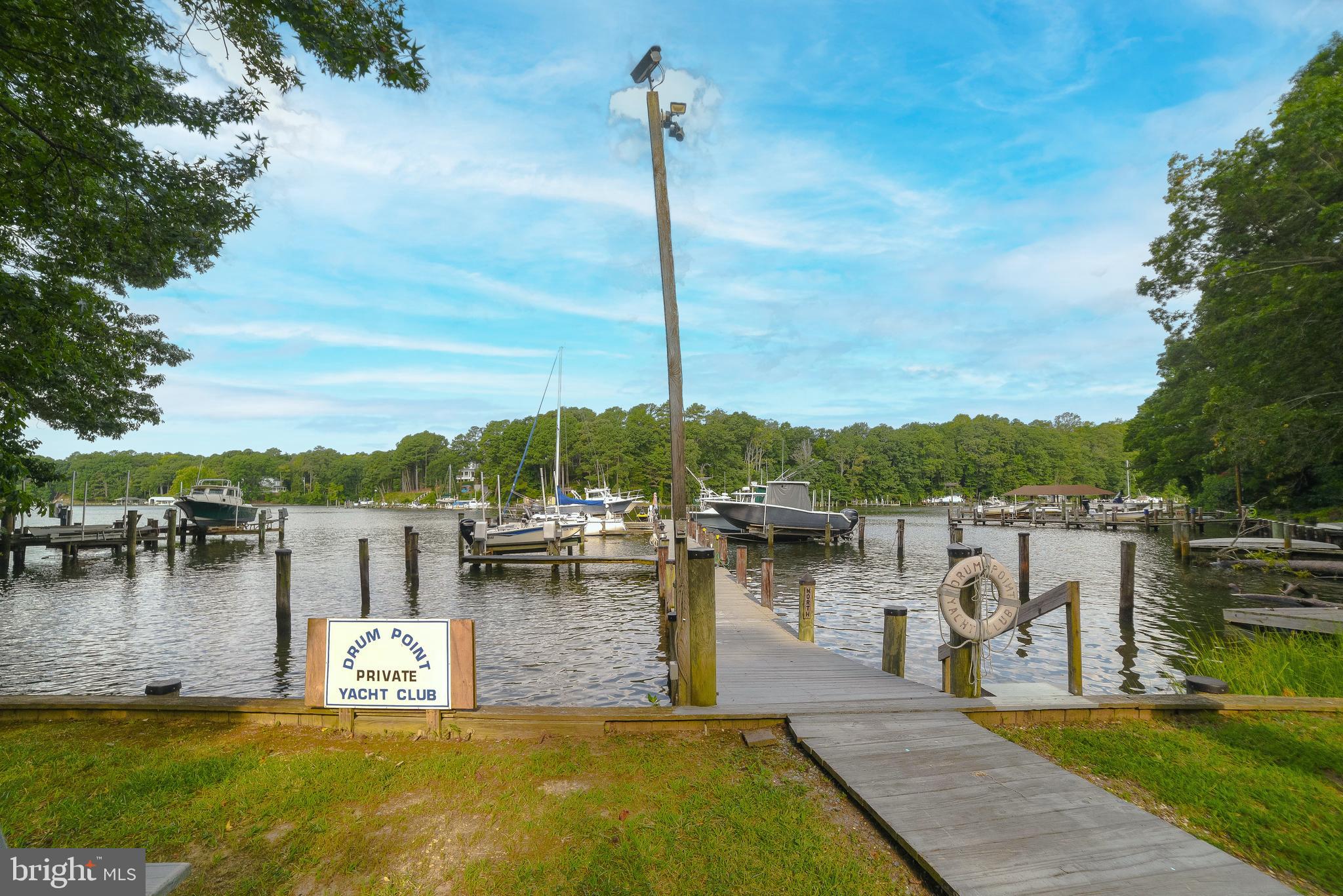 DRUM POINT - Residential