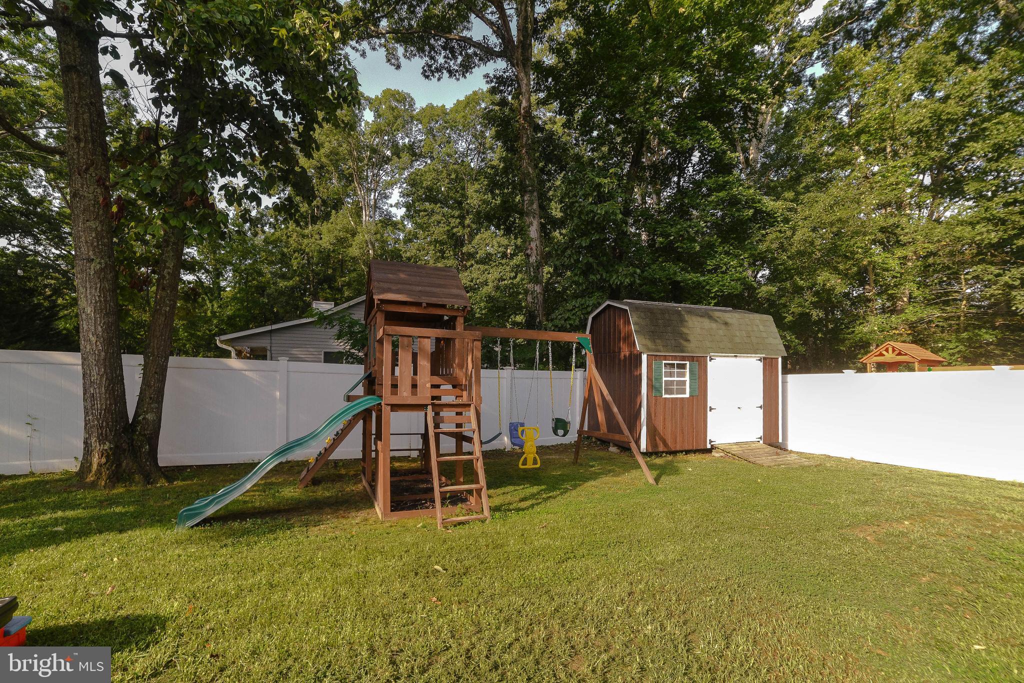 DRUM POINT - Residential