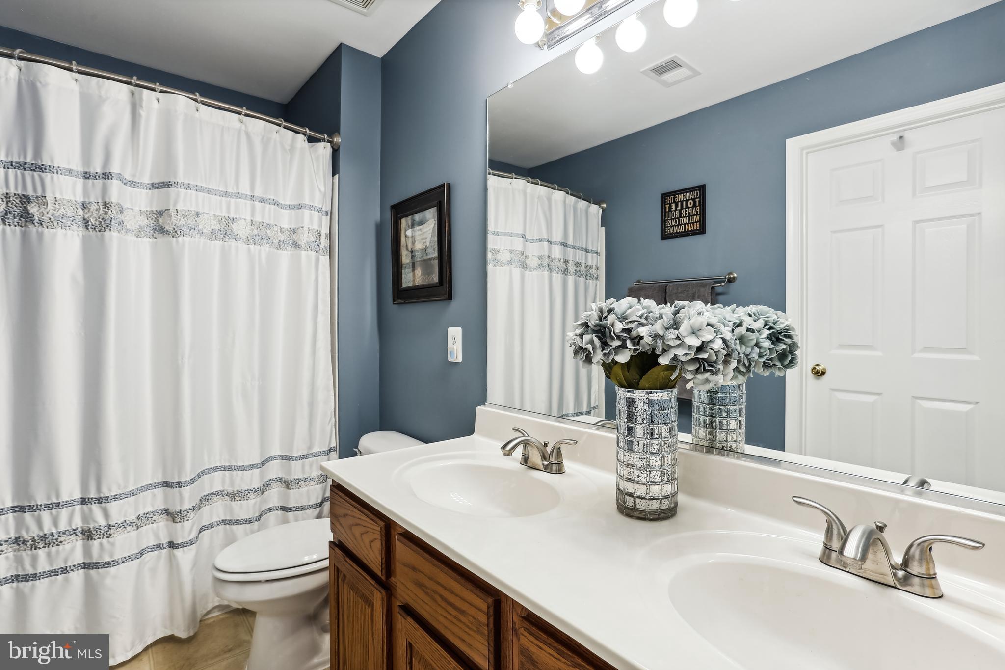 OLD WATERFORD KNOLL - Residential