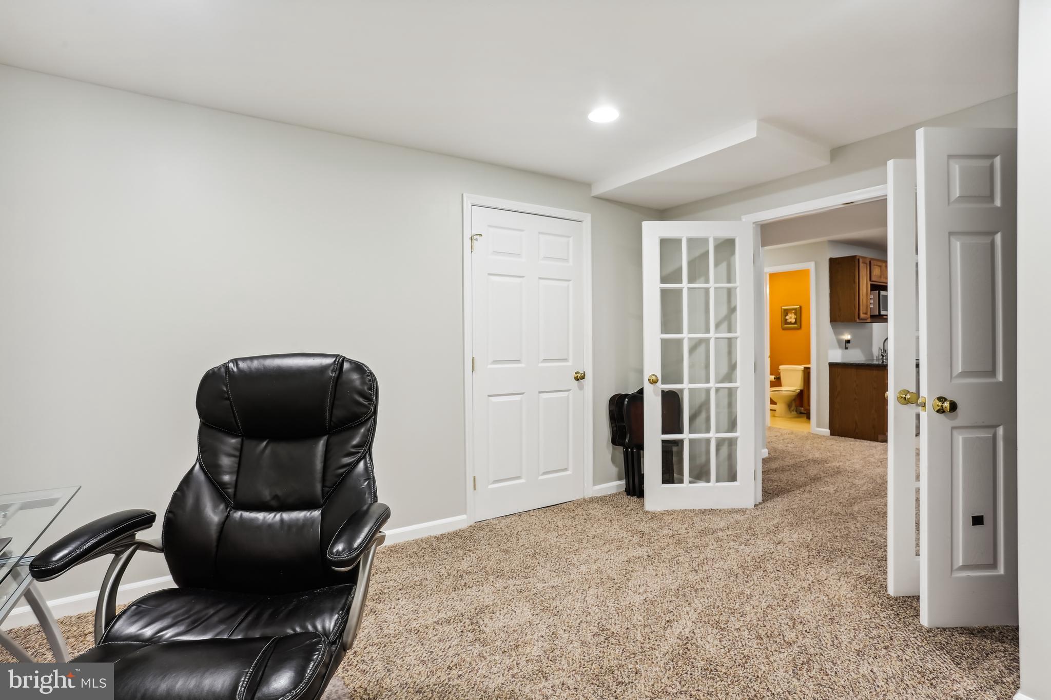 OLD WATERFORD KNOLL - Residential