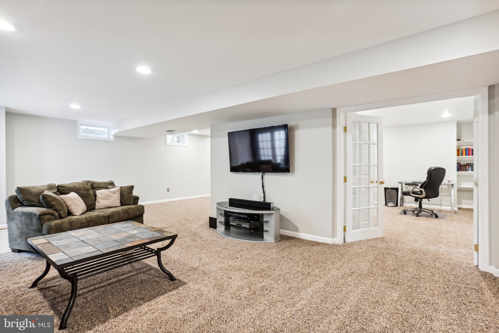 OLD WATERFORD KNOLL - Residential