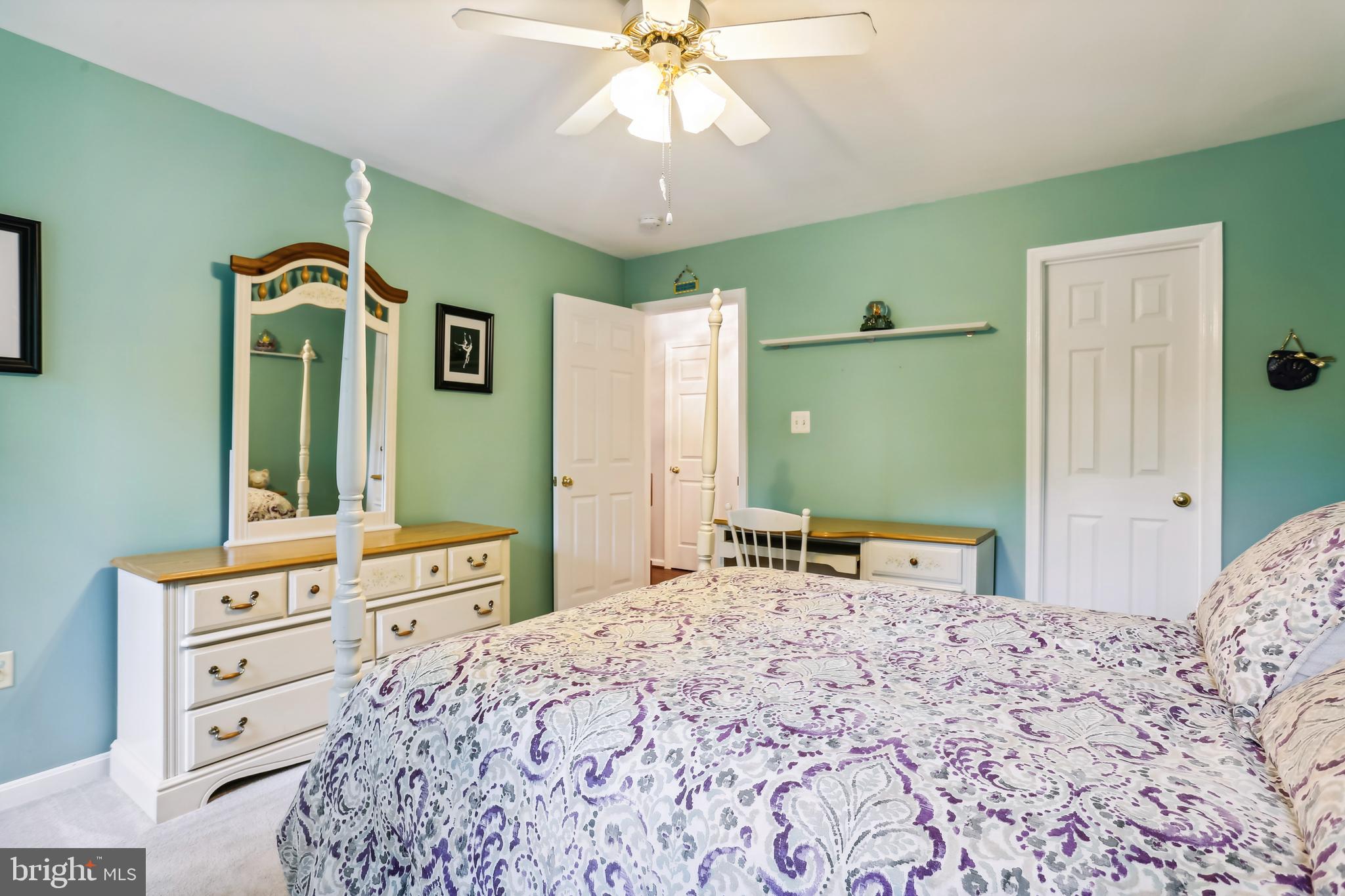 OLD WATERFORD KNOLL - Residential