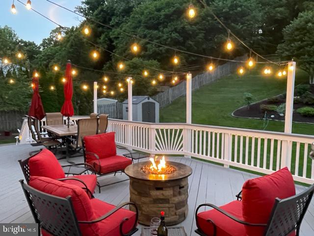 OLD WATERFORD KNOLL - Residential