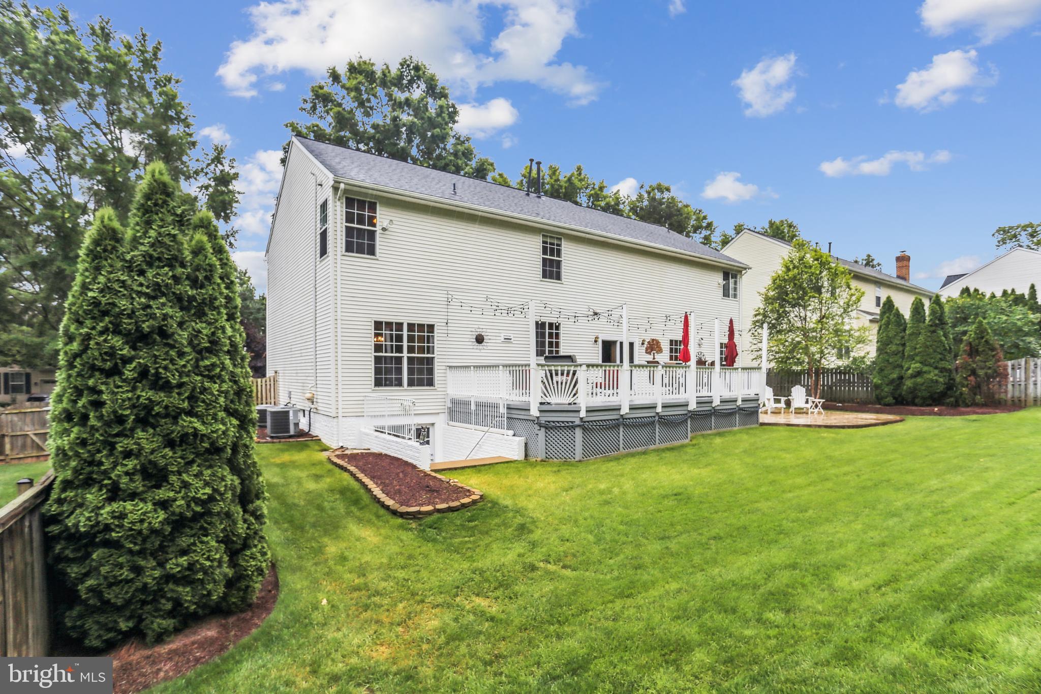 OLD WATERFORD KNOLL - Residential