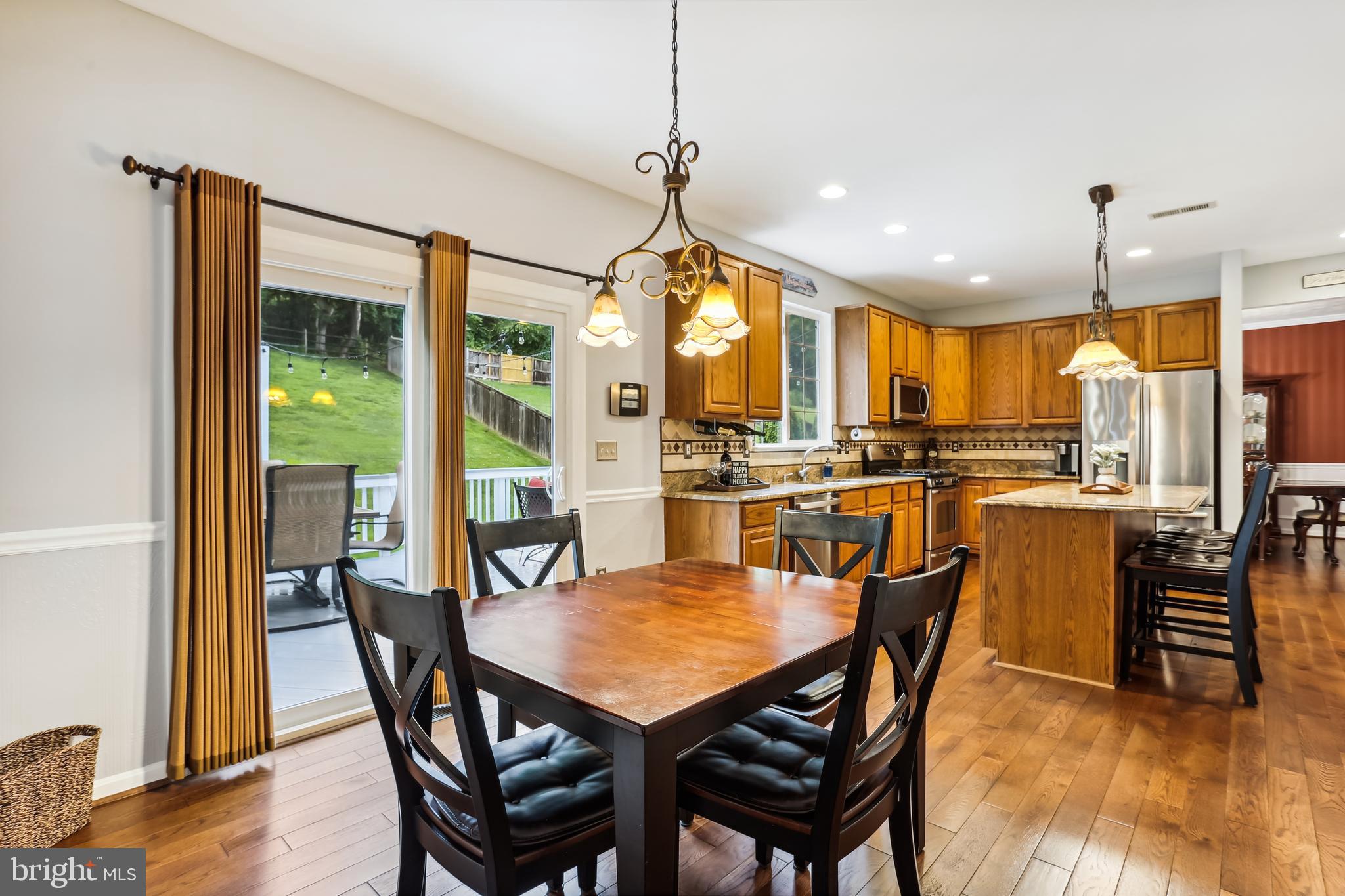 OLD WATERFORD KNOLL - Residential