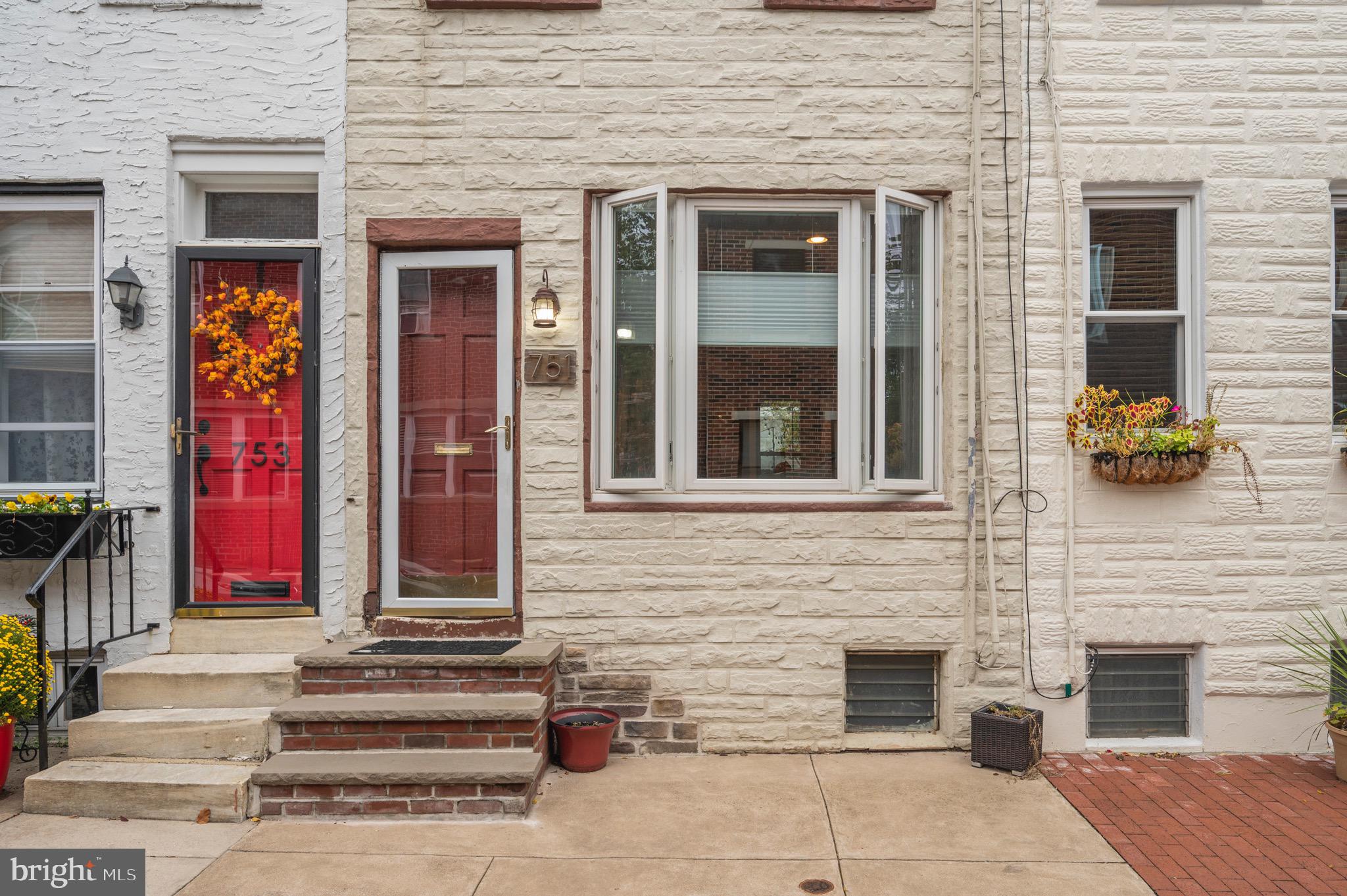 FAIRMOUNT - Residential Lease