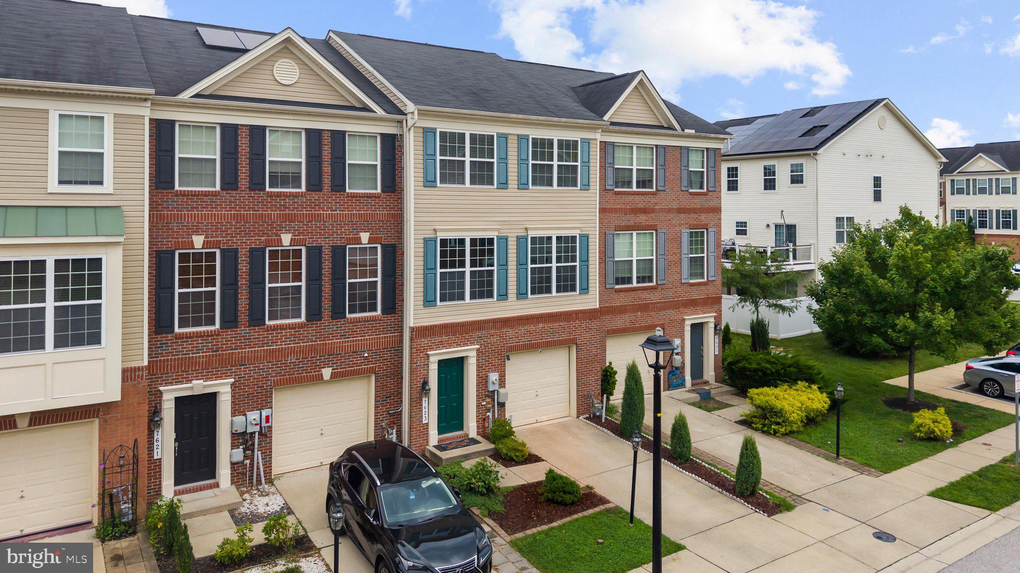 7623 TIMBERCROSS LANE