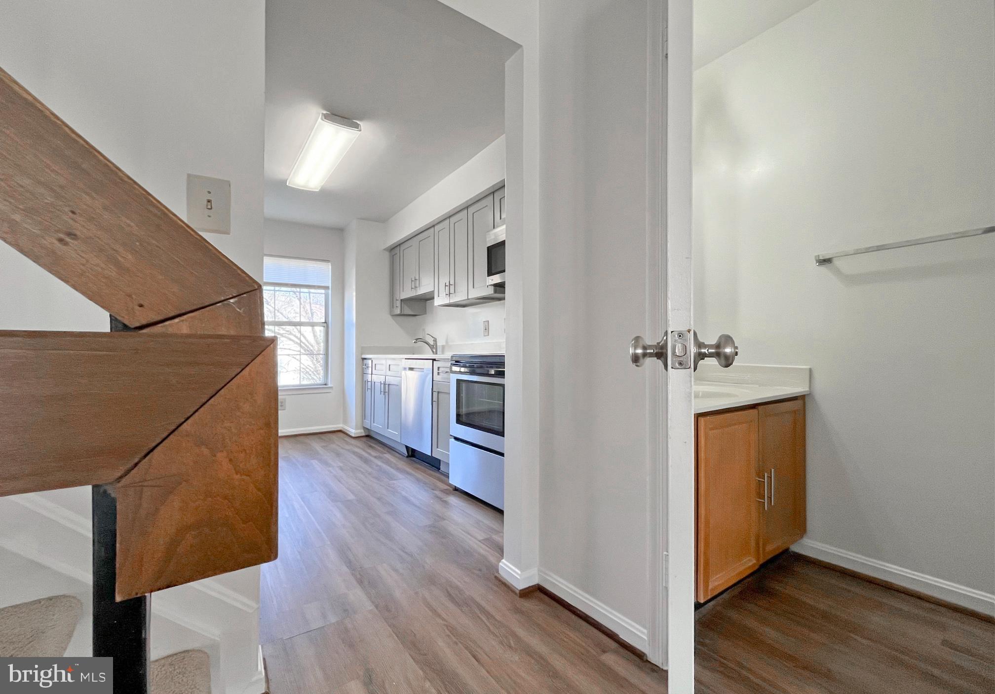 FRANKLIN GLEN - Residential