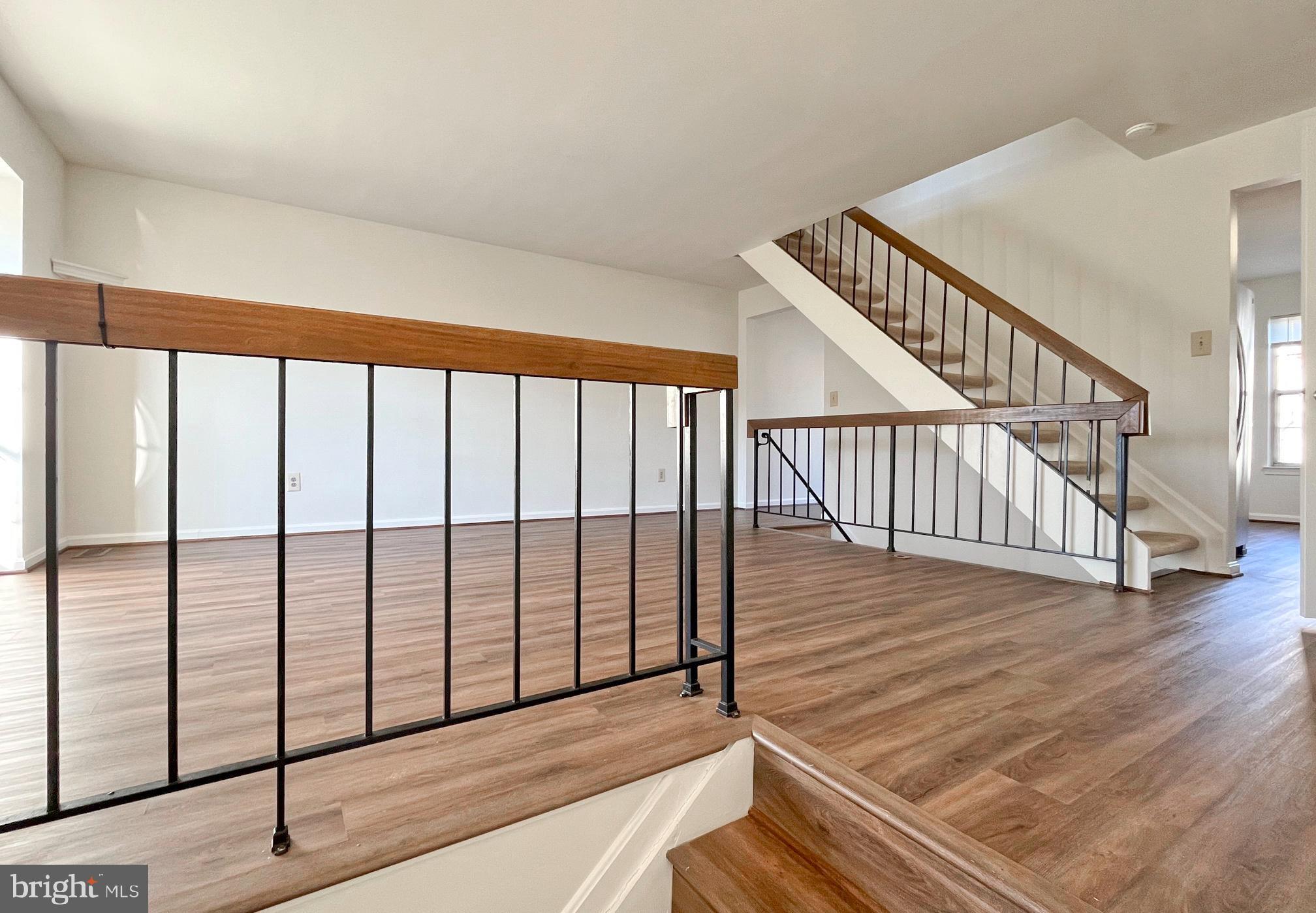 FRANKLIN GLEN - Residential