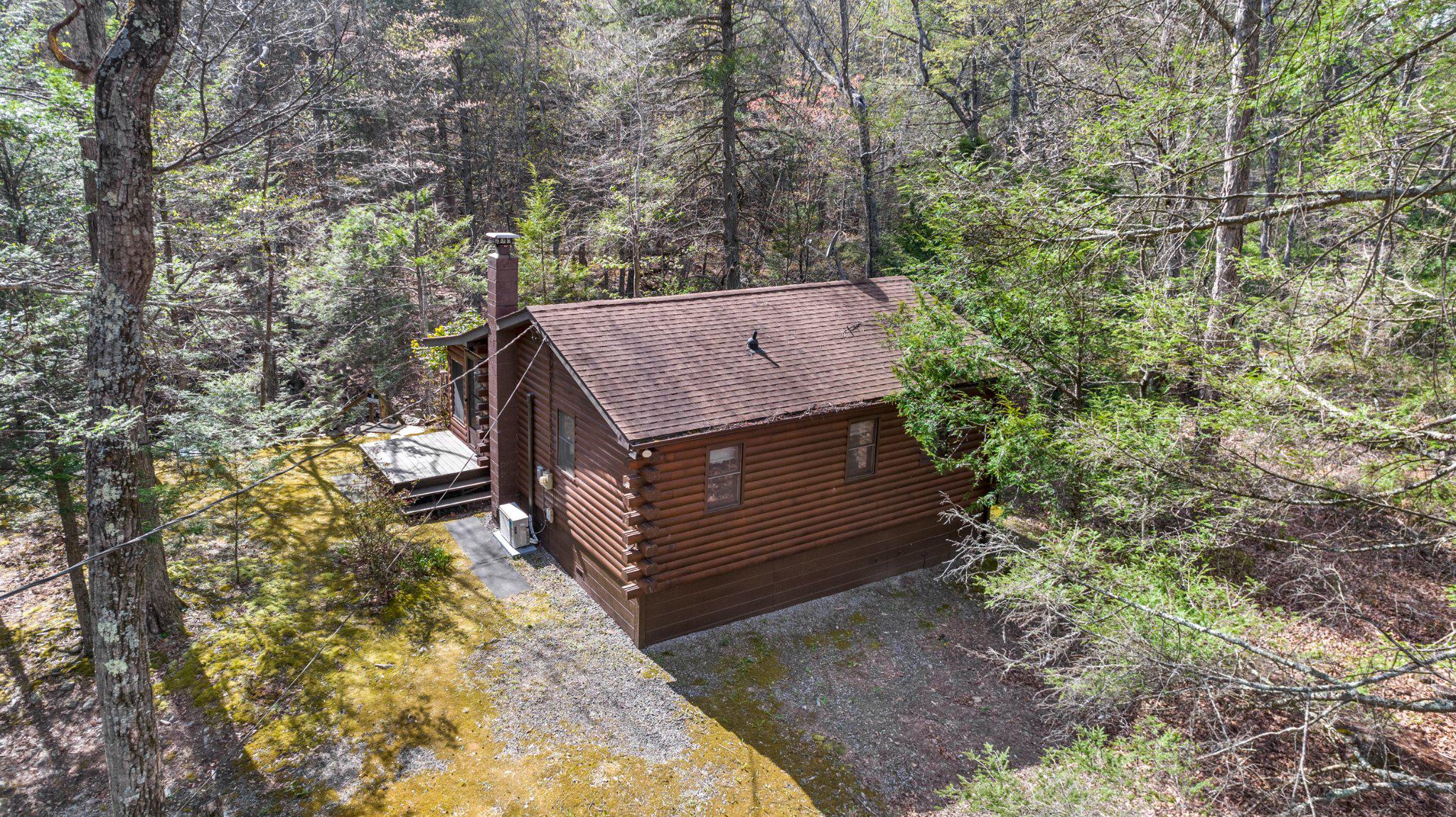 SPRUCE PINE HOLLOW - Residential