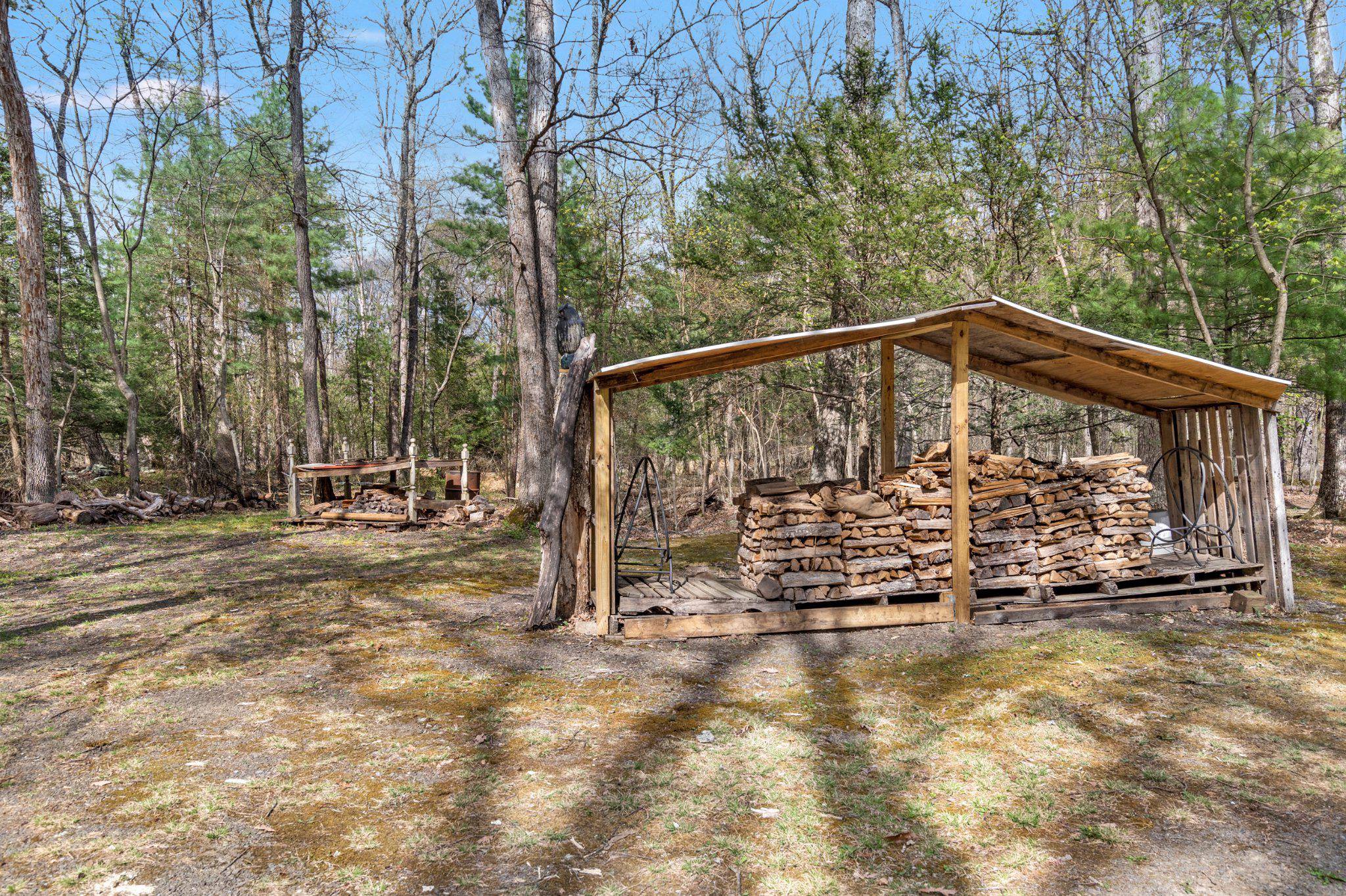 SPRUCE PINE HOLLOW - Residential