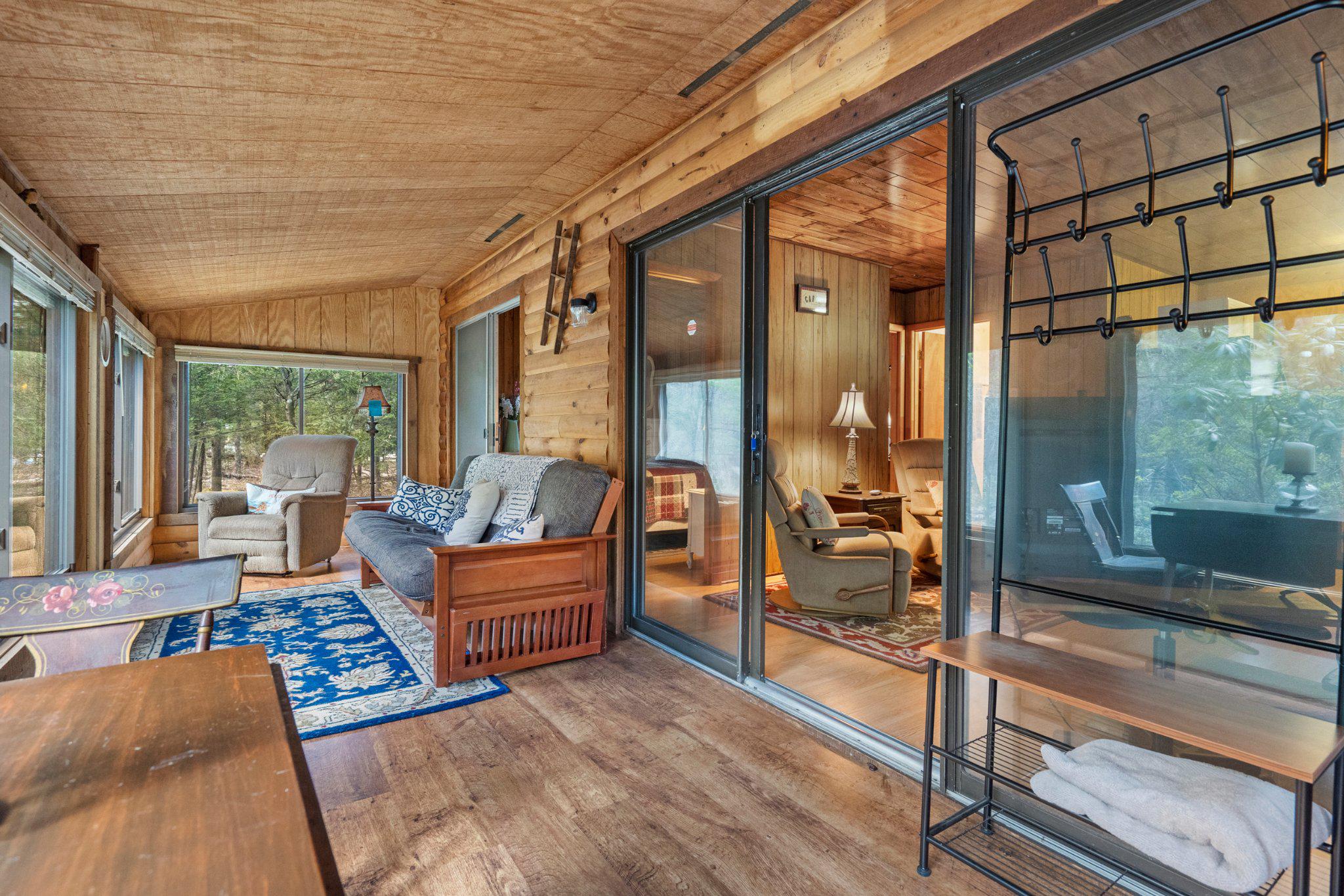 SPRUCE PINE HOLLOW - Residential