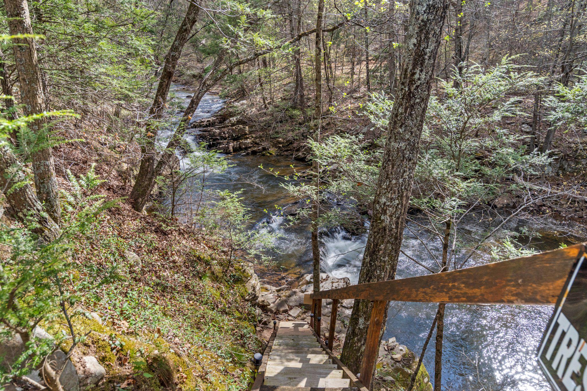 SPRUCE PINE HOLLOW - Residential