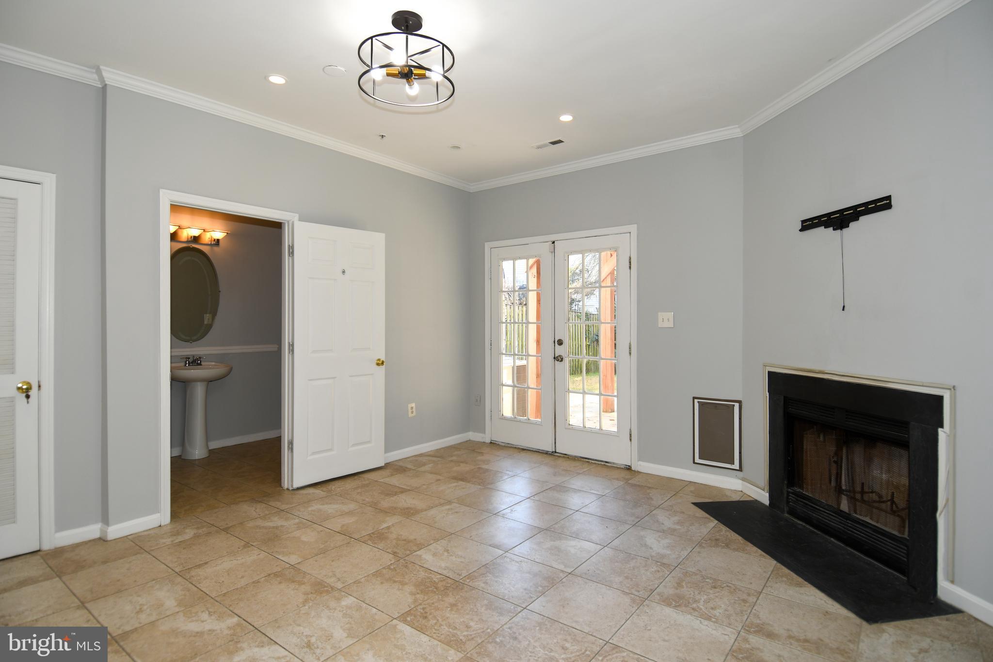 HIGHGROVE SUB - Residential