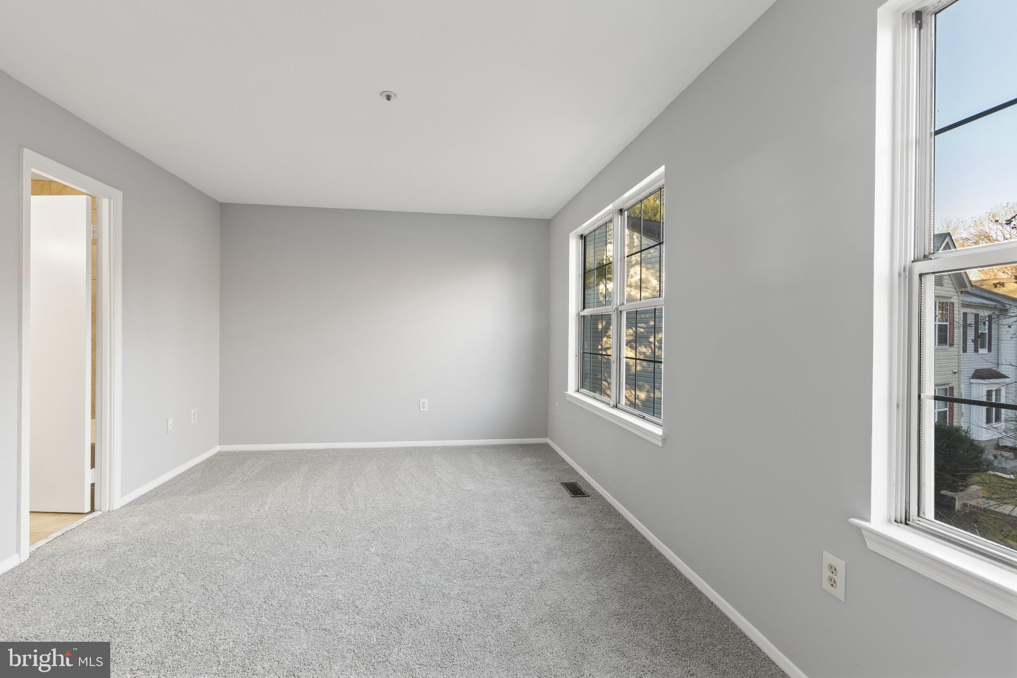 QUINCE ORCHARD ESTATES - Residential