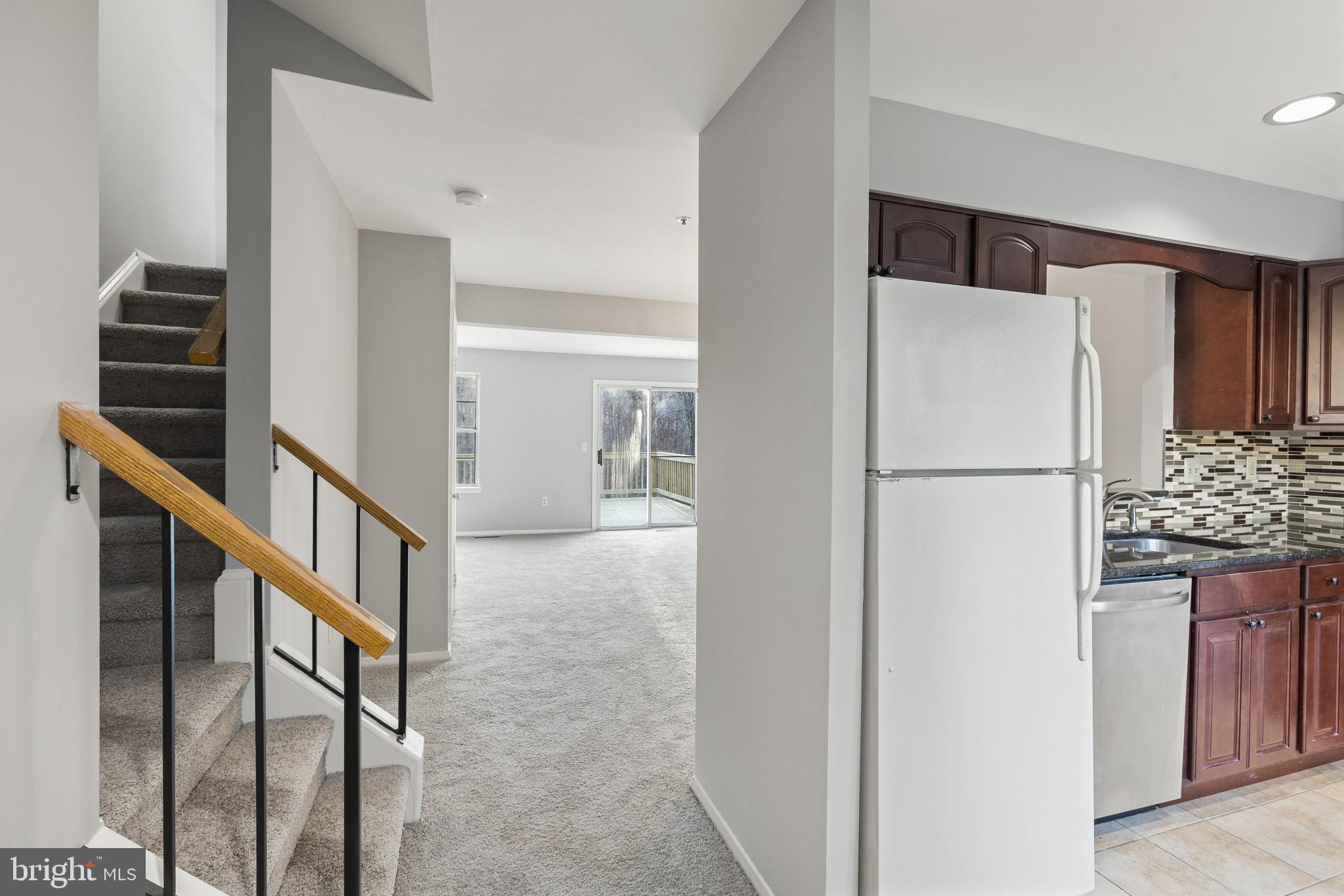 QUINCE ORCHARD ESTATES - Residential