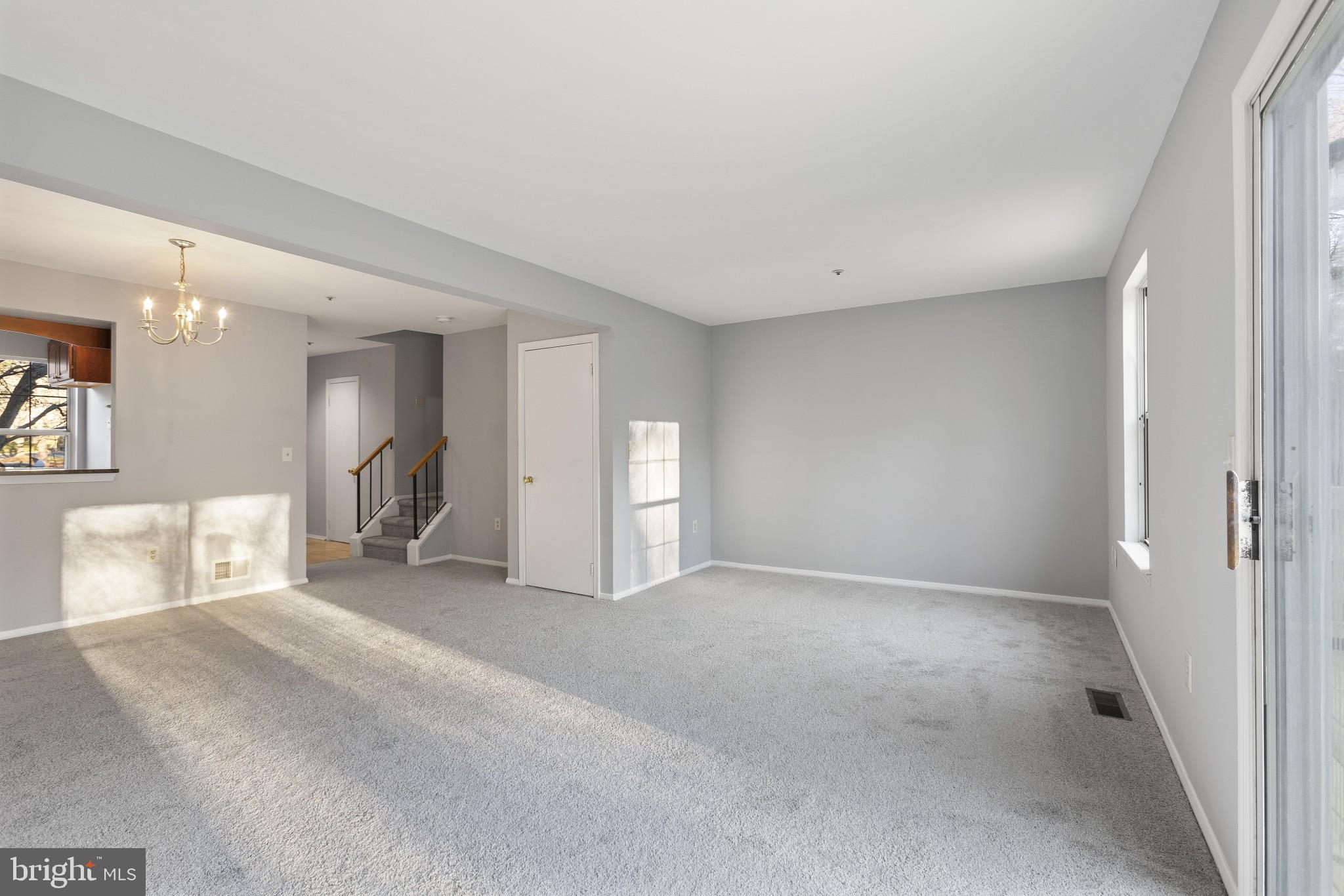 QUINCE ORCHARD ESTATES - Residential