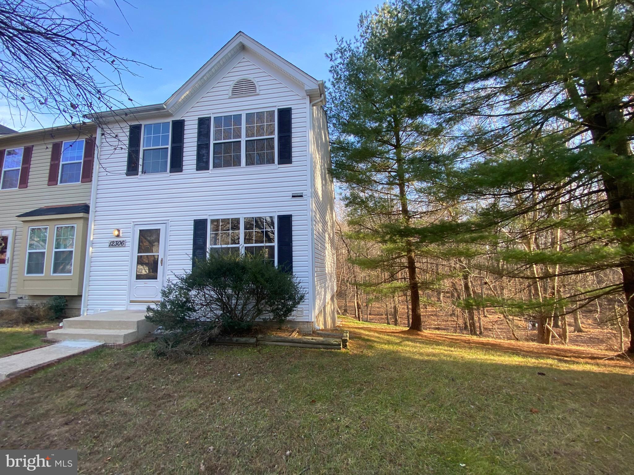 QUINCE ORCHARD ESTATES - Residential