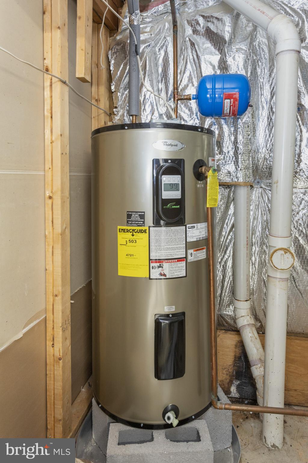 QUINCE ORCHARD ESTATES - Residential