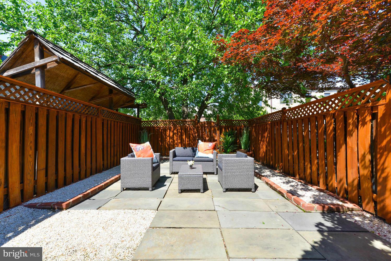 OLD TOWN - Residential